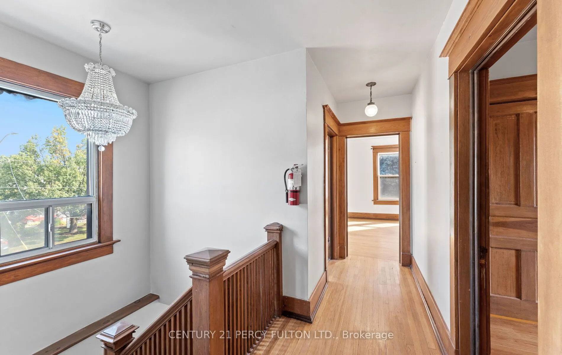 228 Brock Street N, #UPPER
