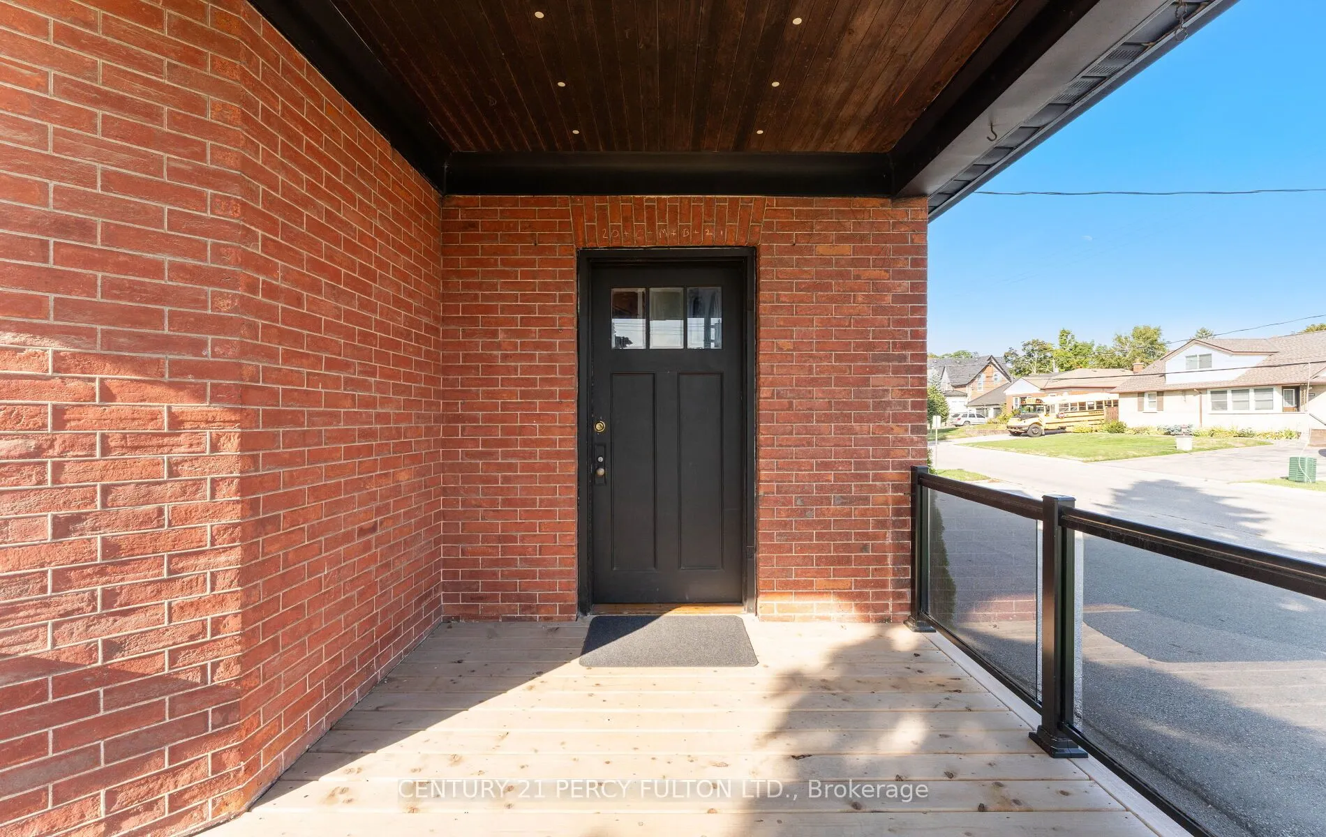 228 Brock Street N, #UPPER