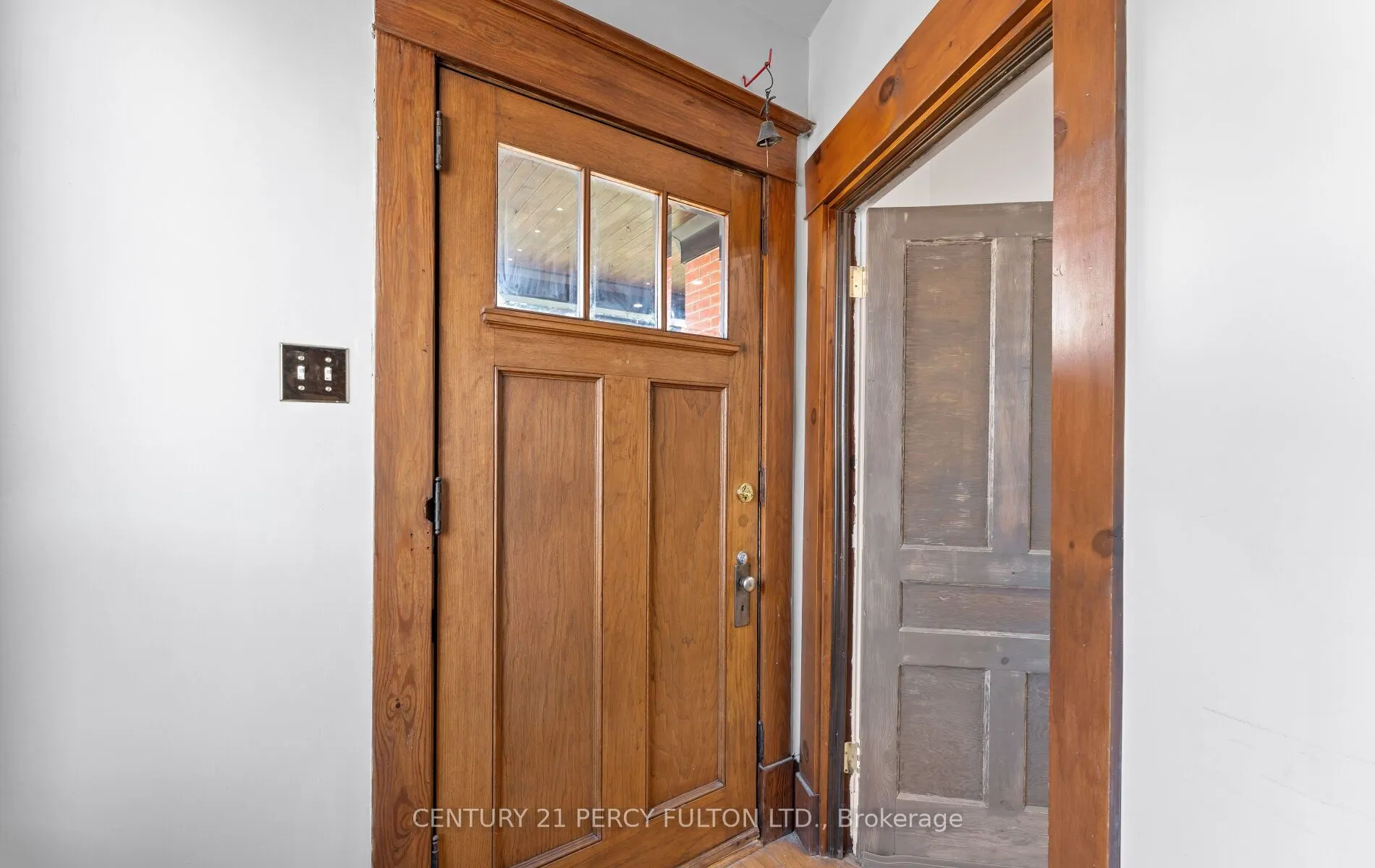 228 Brock Street N, #UPPER