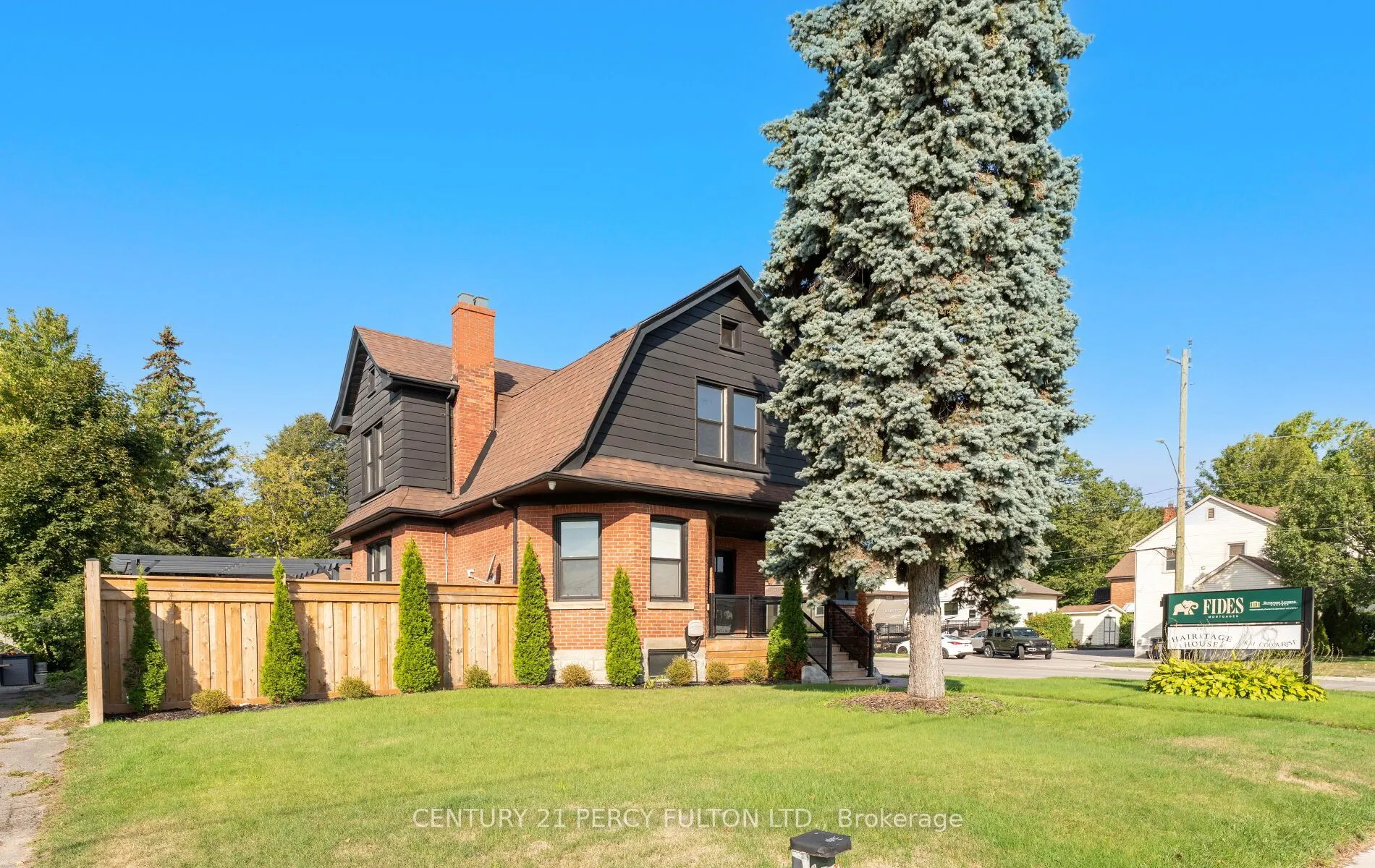 228 Brock Street N, #UPPER