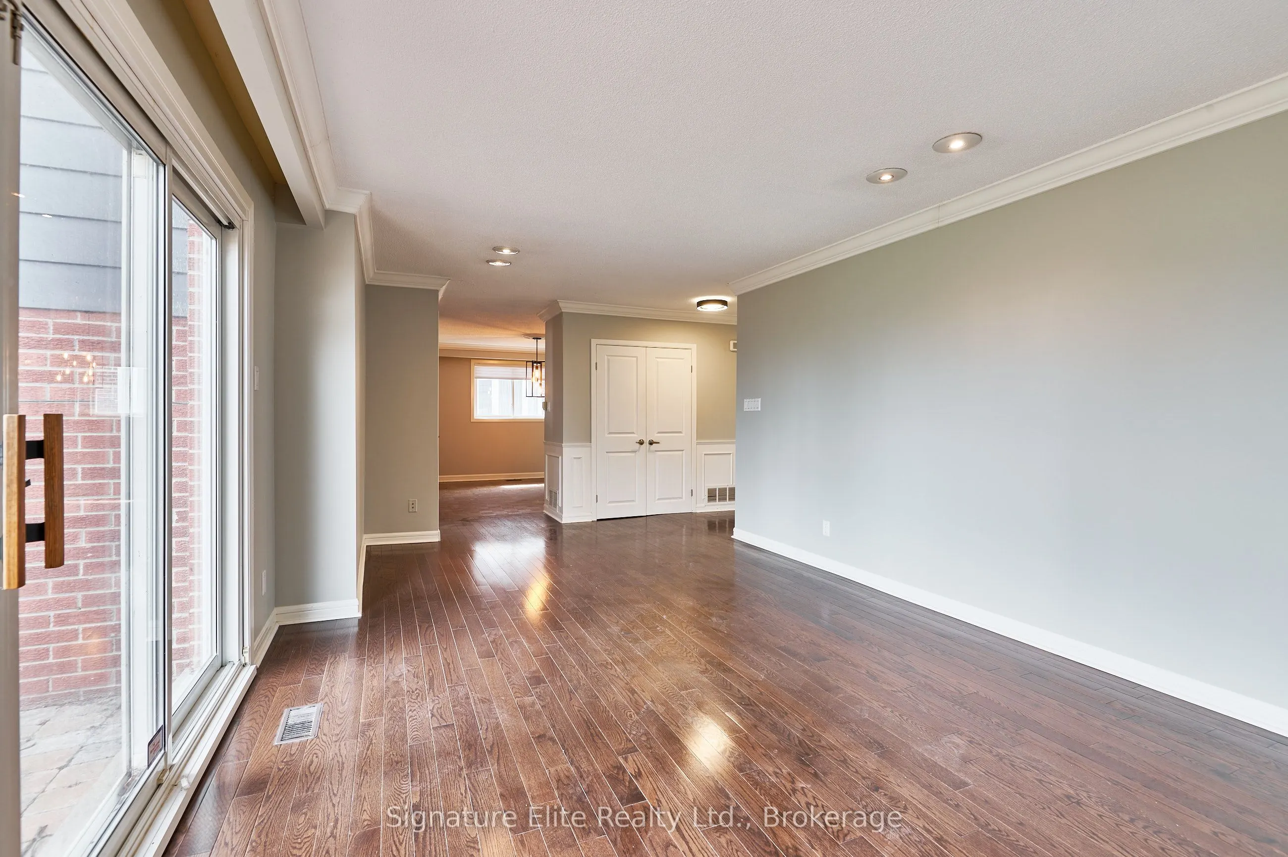 417 Guildwood Parkway, #Upper