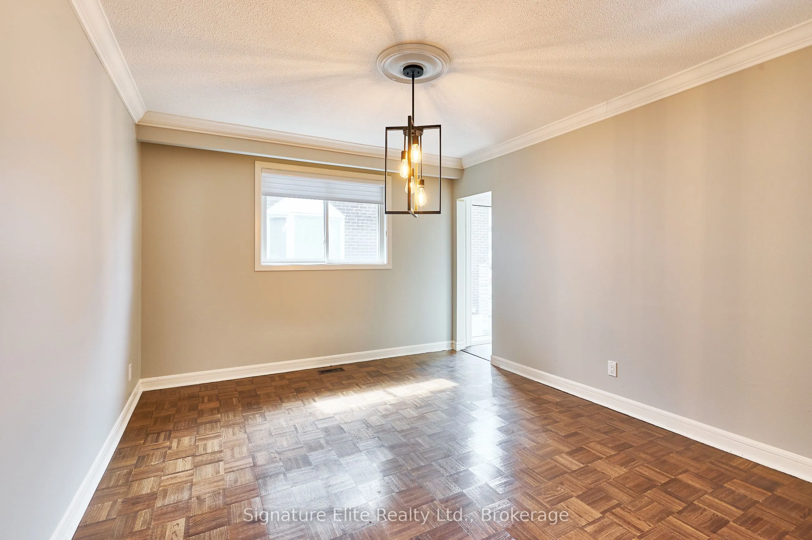 417 Guildwood Parkway, #Upper