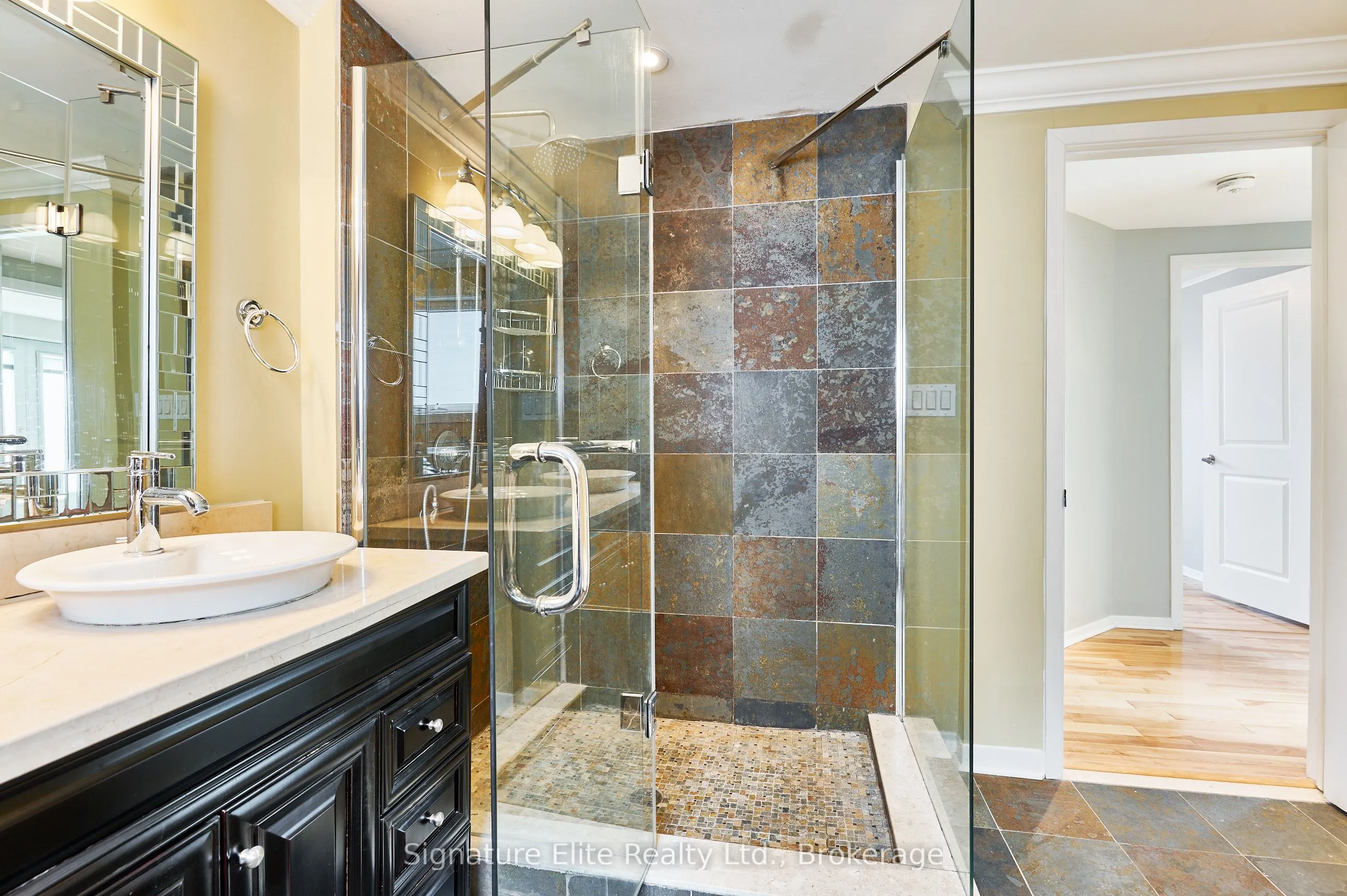 417 Guildwood Parkway, #Upper