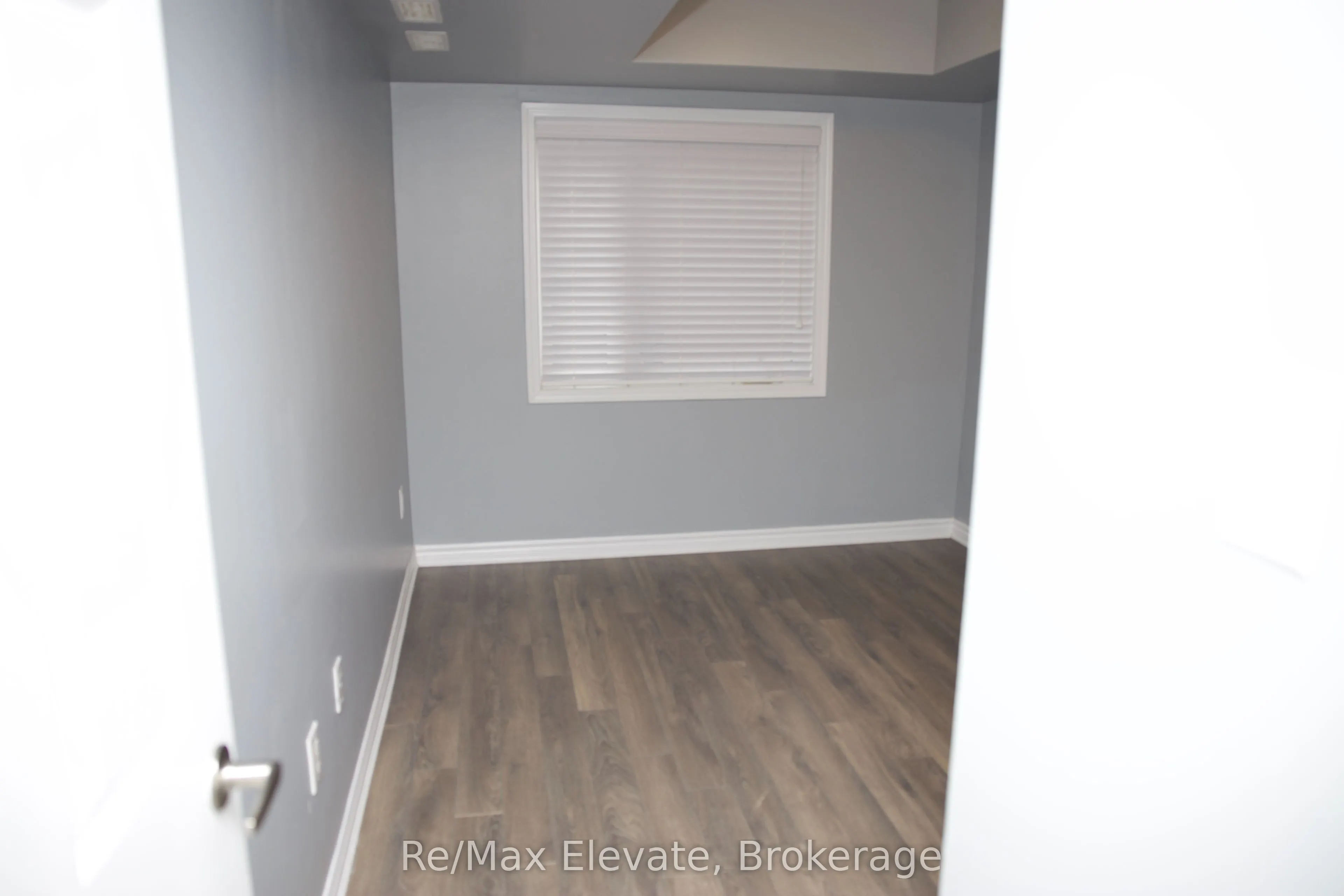 2791 Eglinton Avenue E, #530