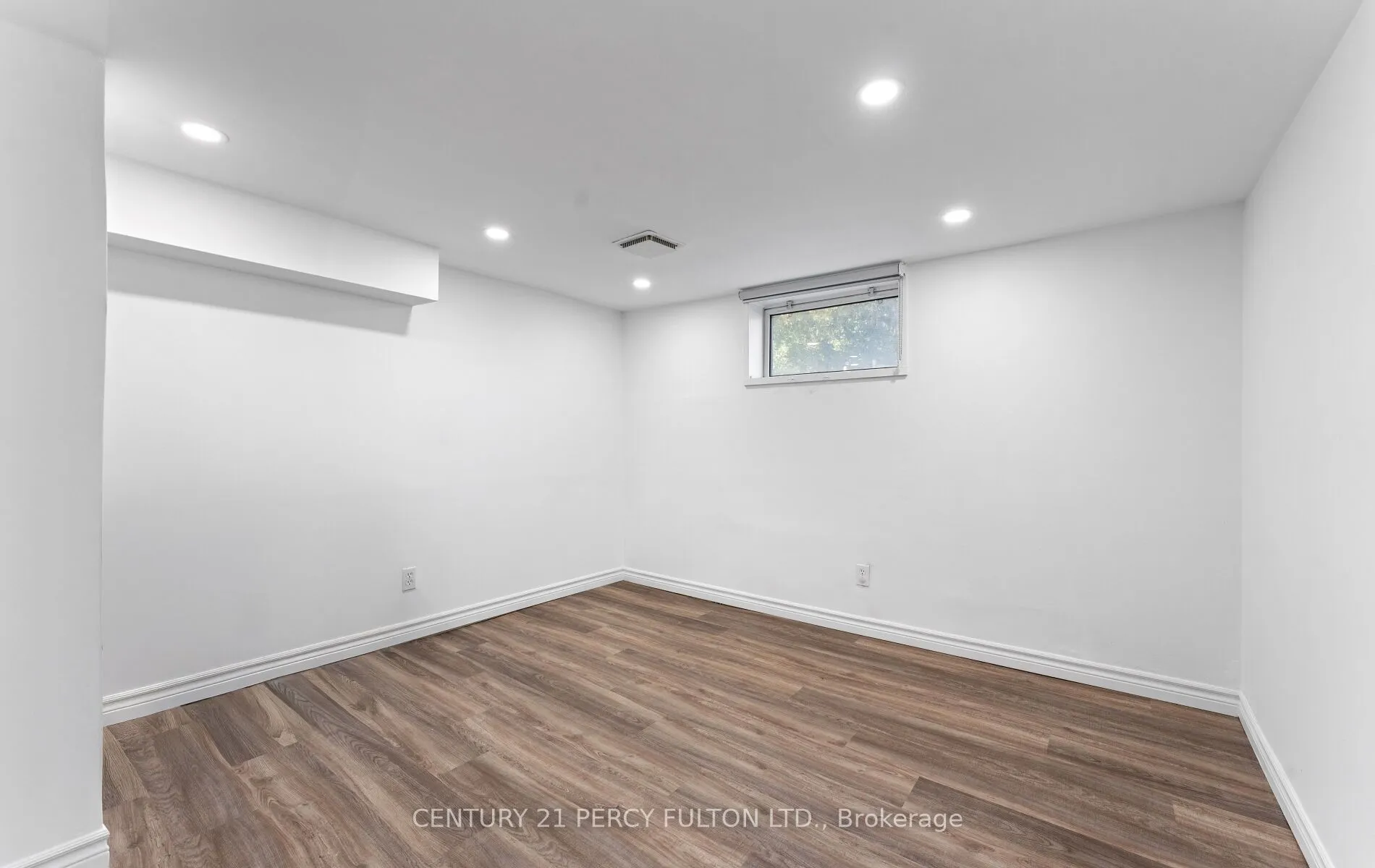 228 Brock Street N, #Basement