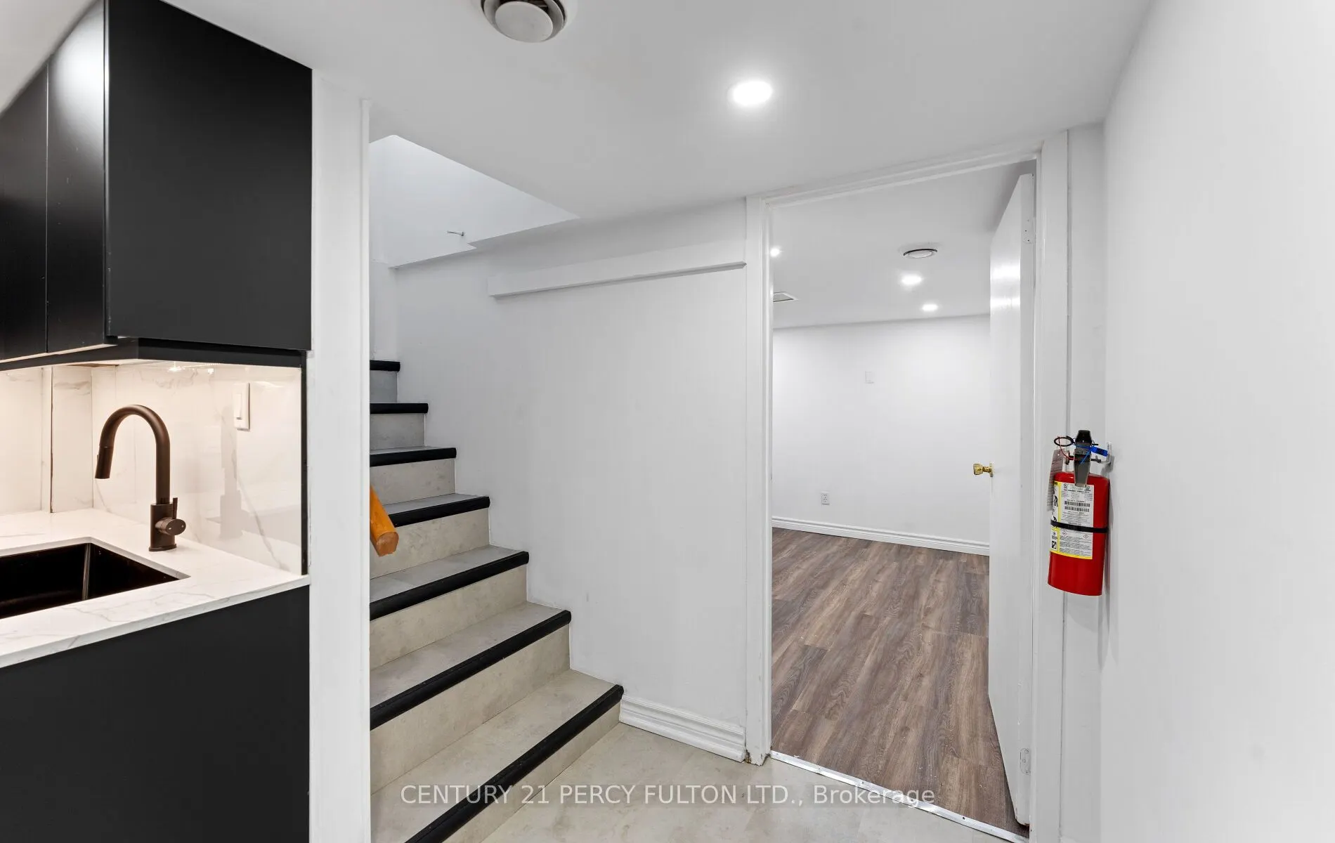 228 Brock Street N, #Basement