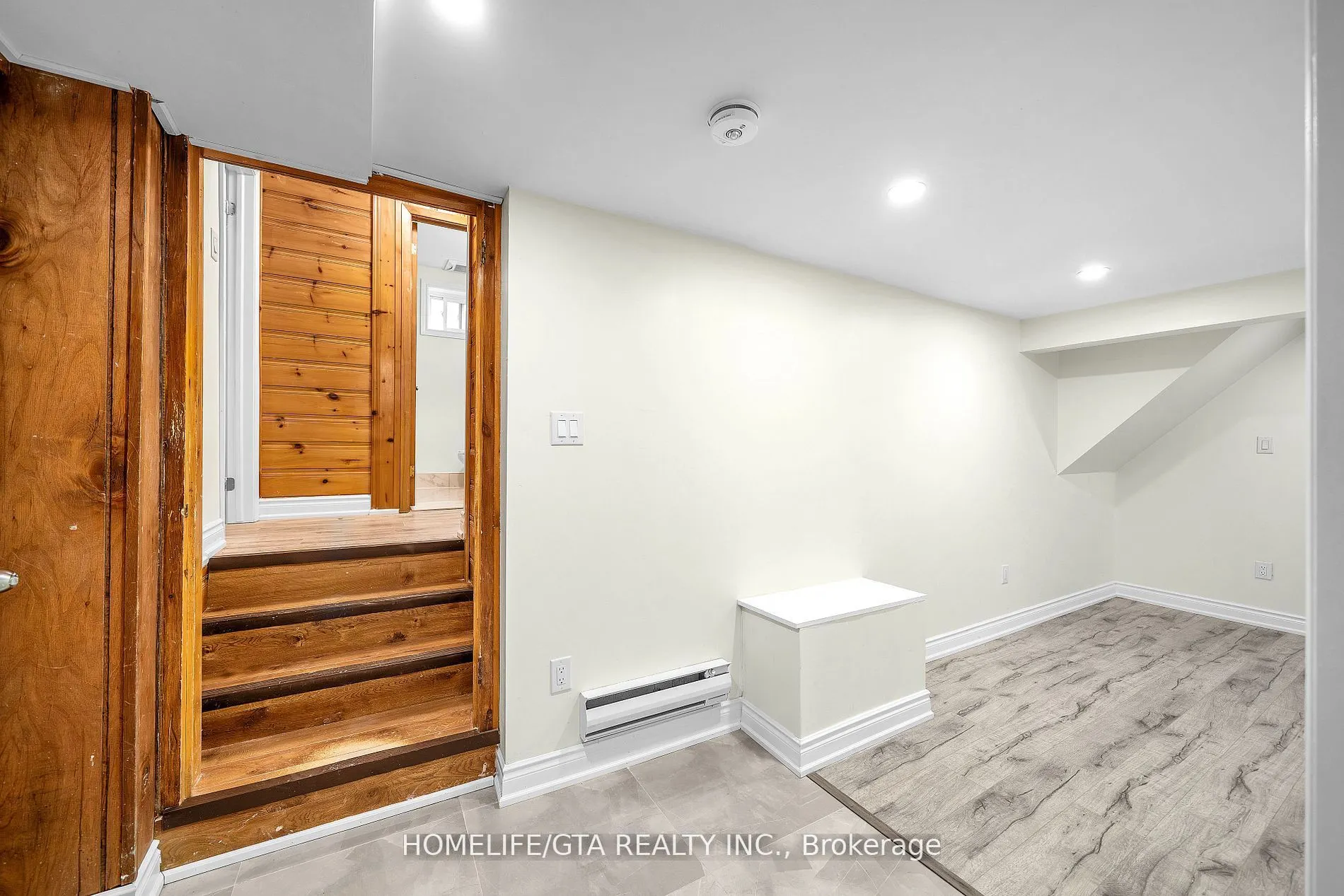 821 Ferndale Street, #Basement