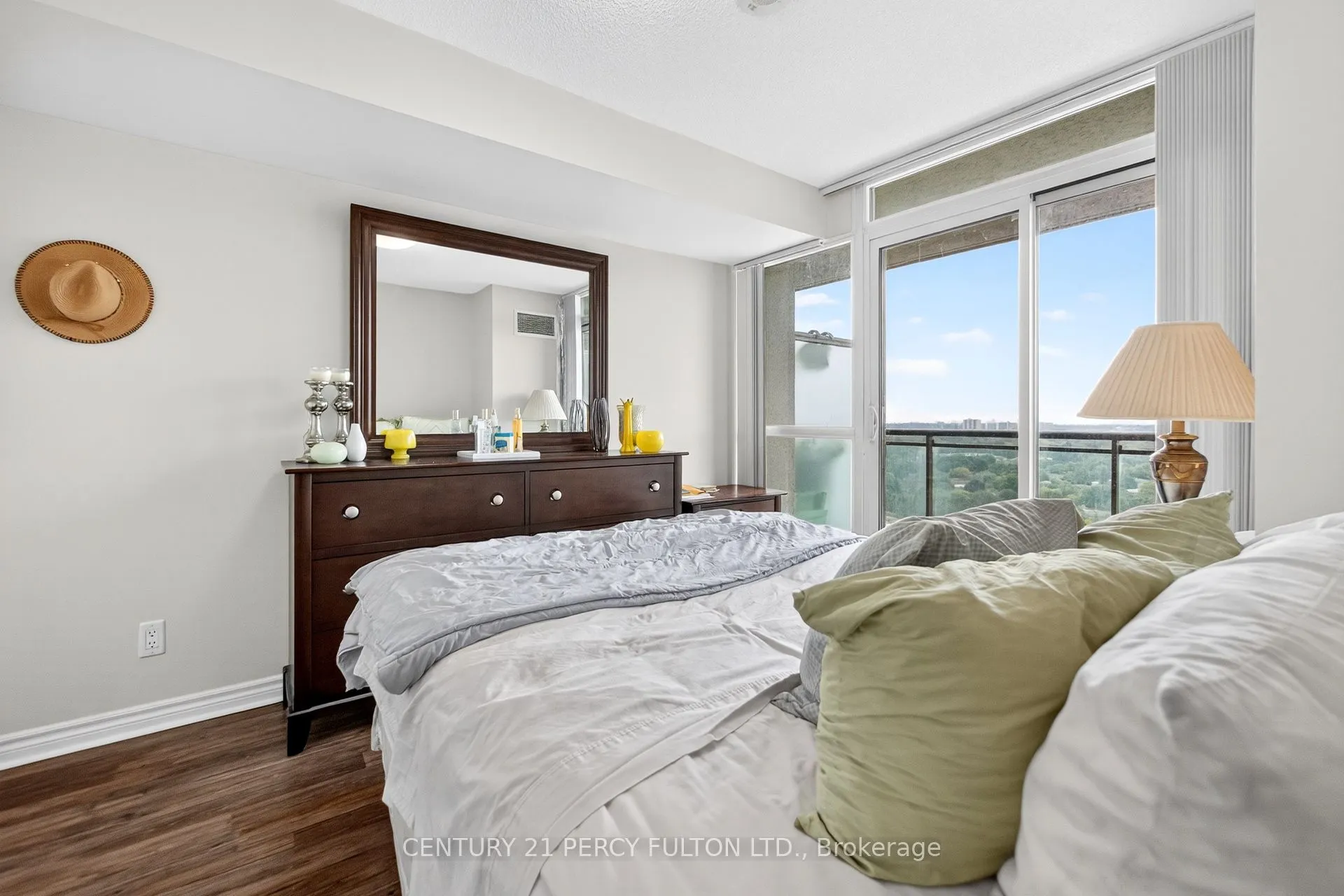 88 Grangeway Avenue, #2501