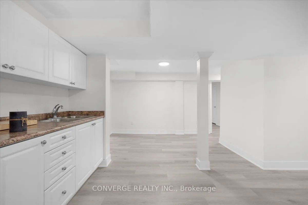 3 Plowman Drive