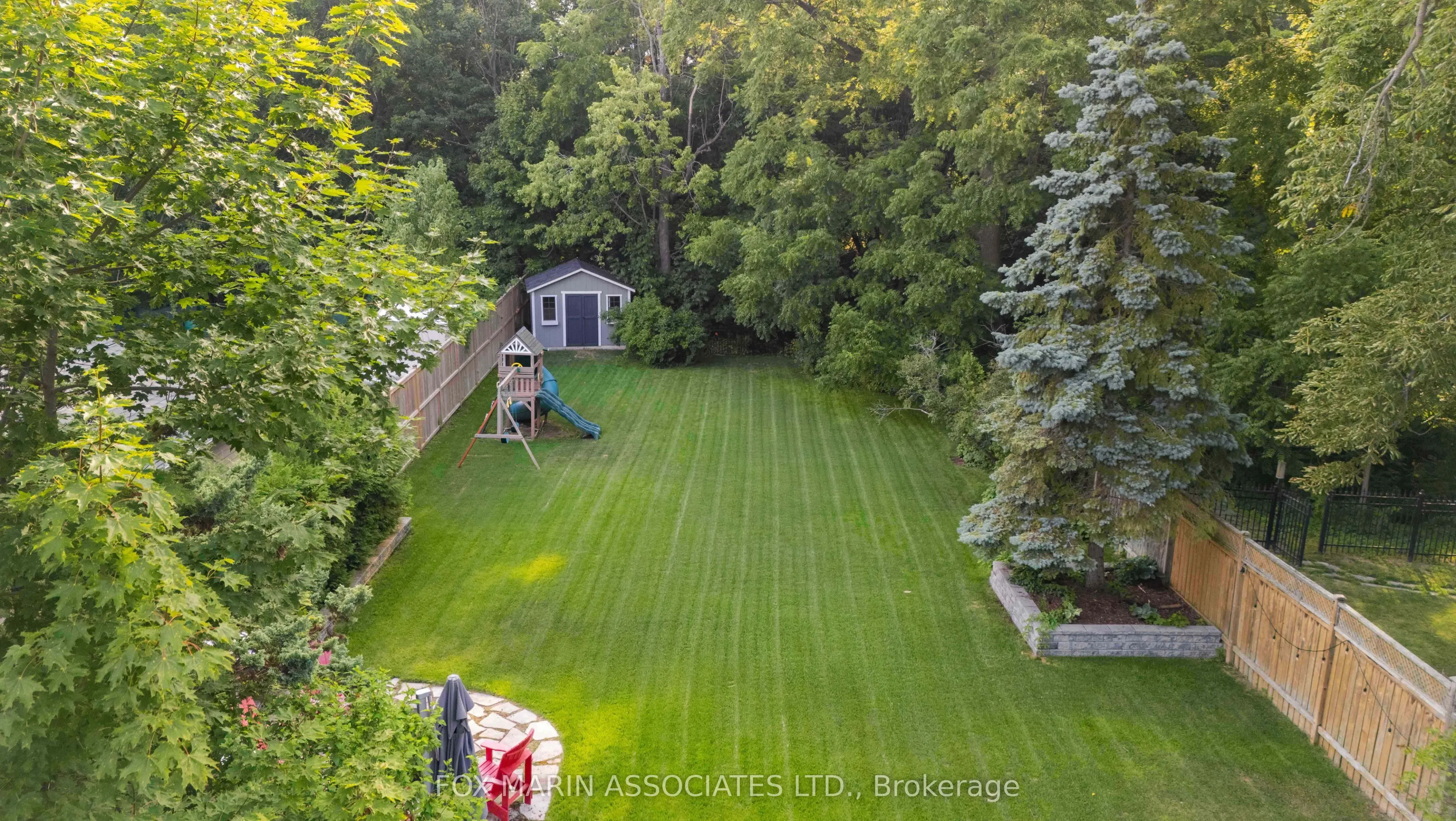 148 Scarboro Crescent