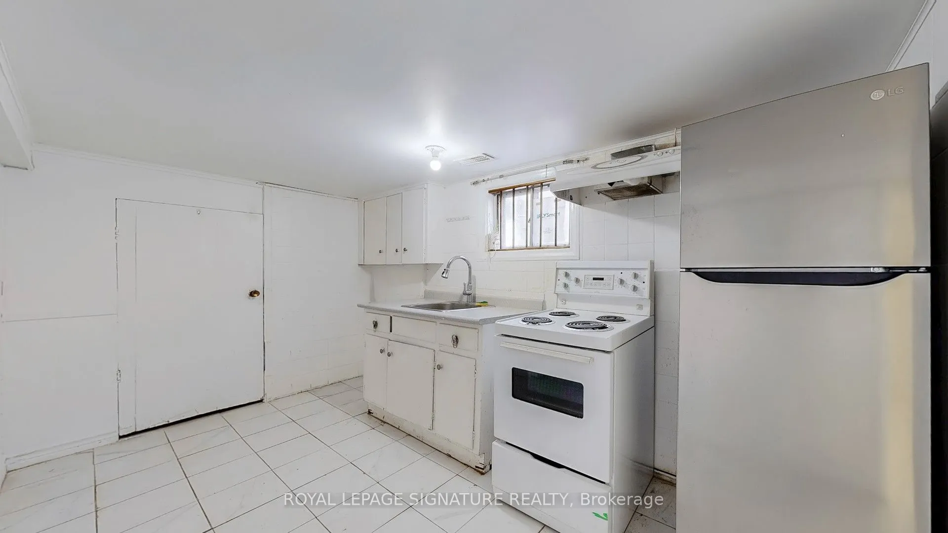1130 Woodbine Avenue