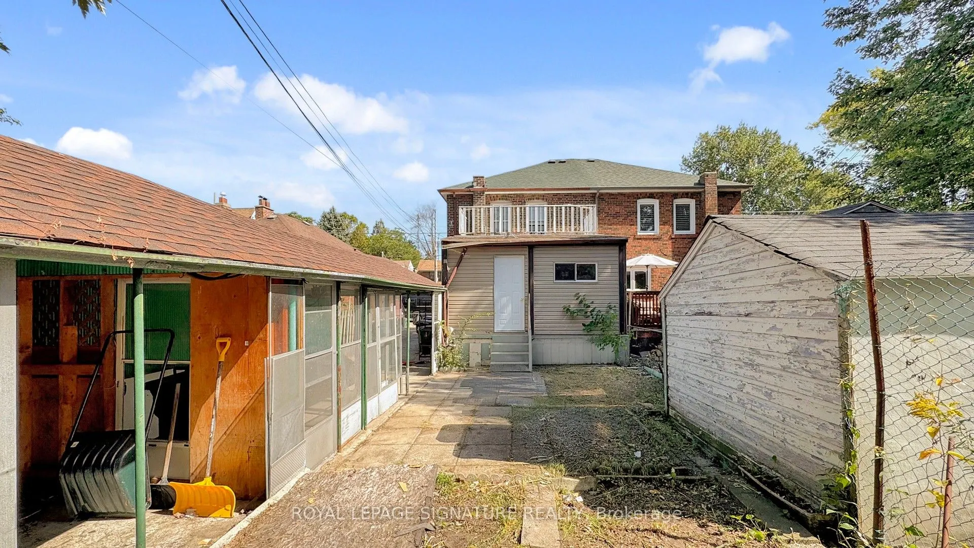 1130 Woodbine Avenue
