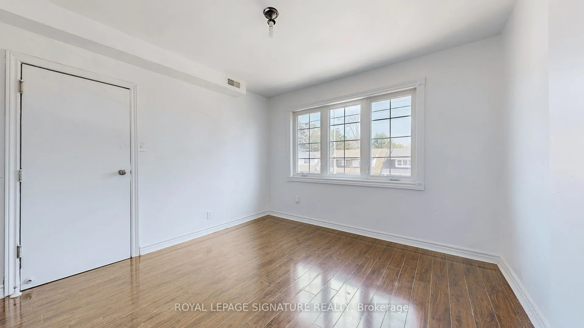 1130 Woodbine Avenue