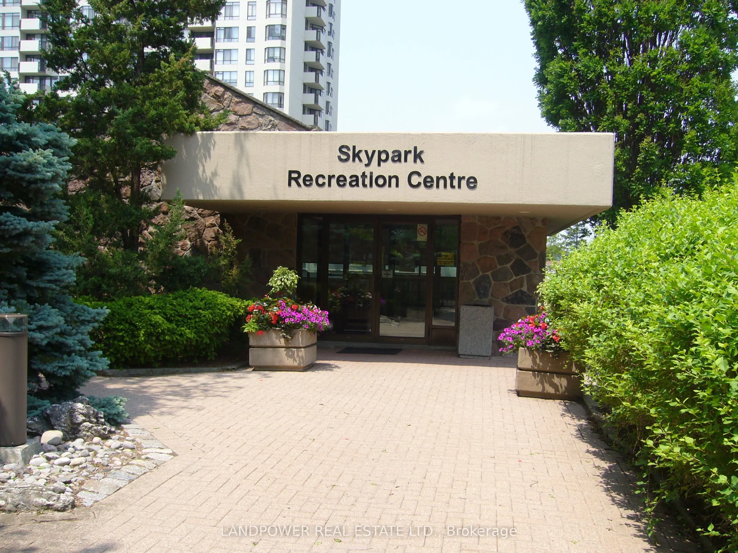 225 Bamburgh Circle, #801