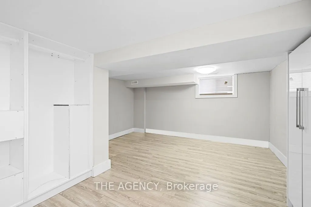 26 Gatwick Avenue