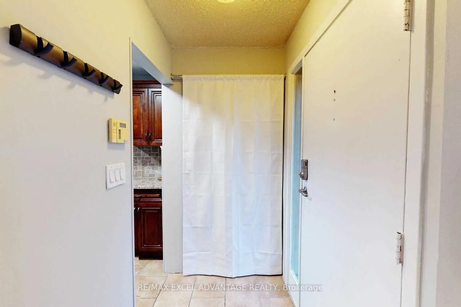 346 Highgate Avenue, #Main