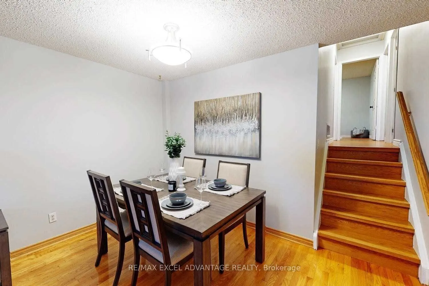 346 Highgate Avenue, #Main