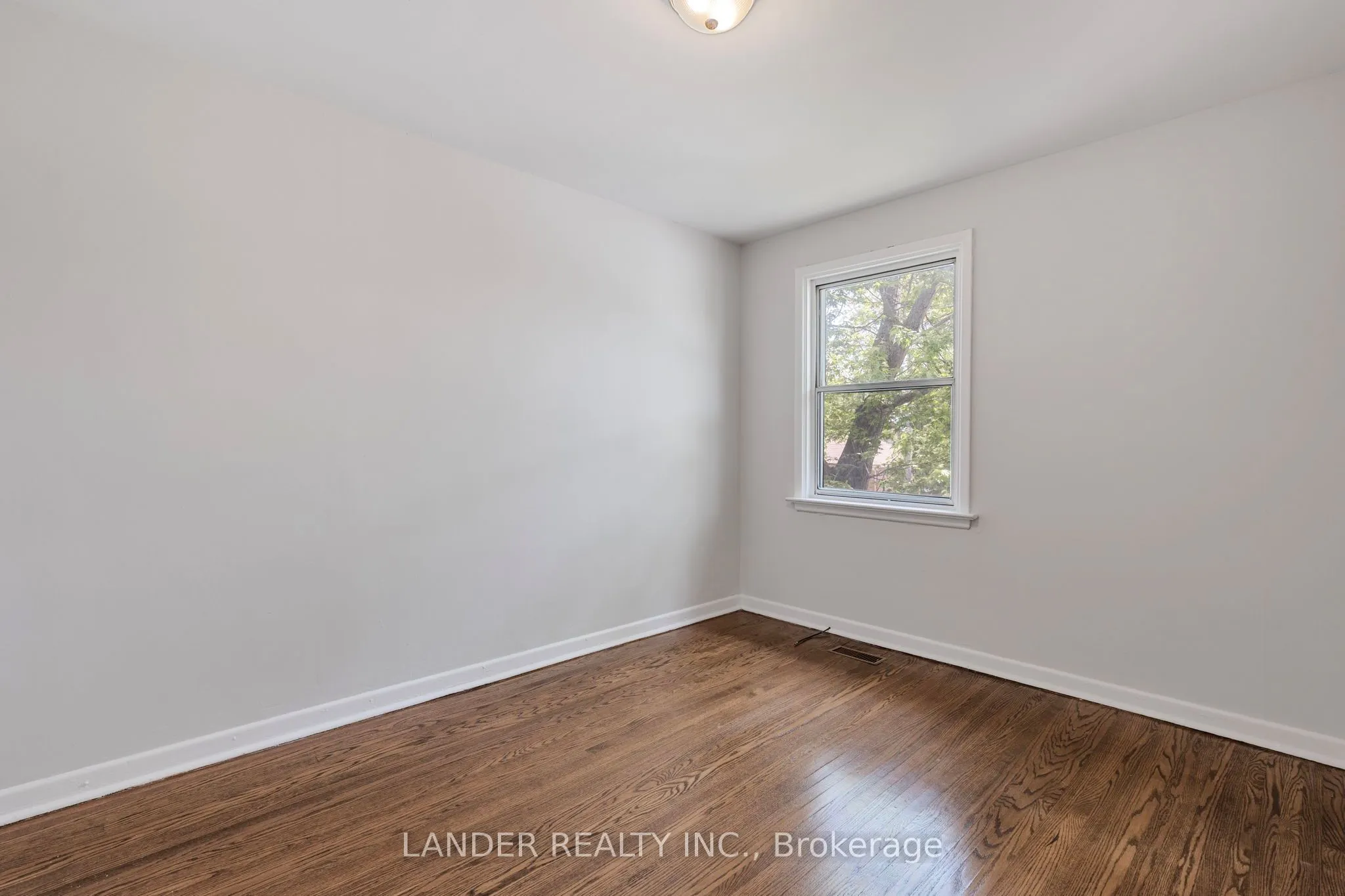 80 Minerva Avenue
