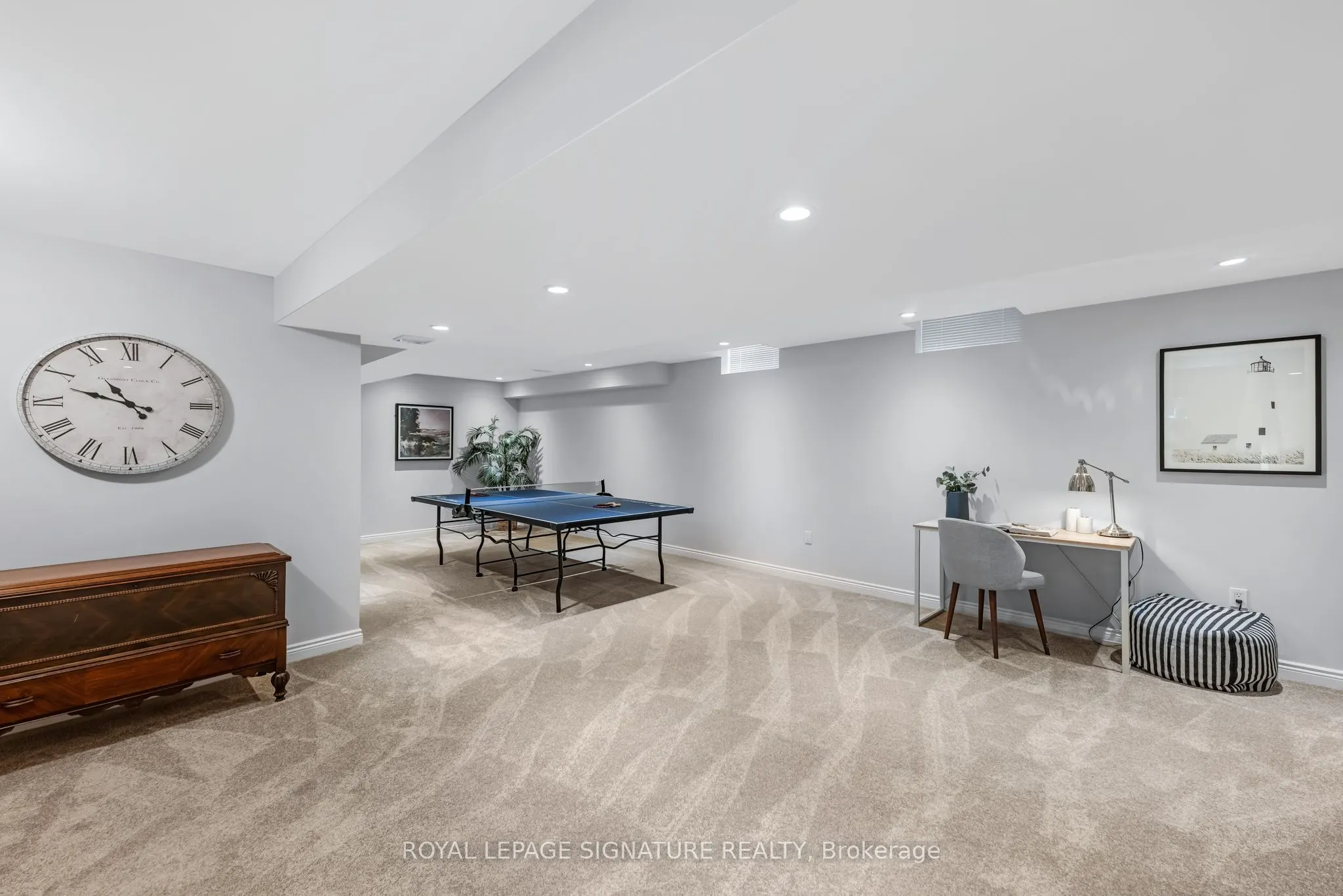55 Montana Crescent