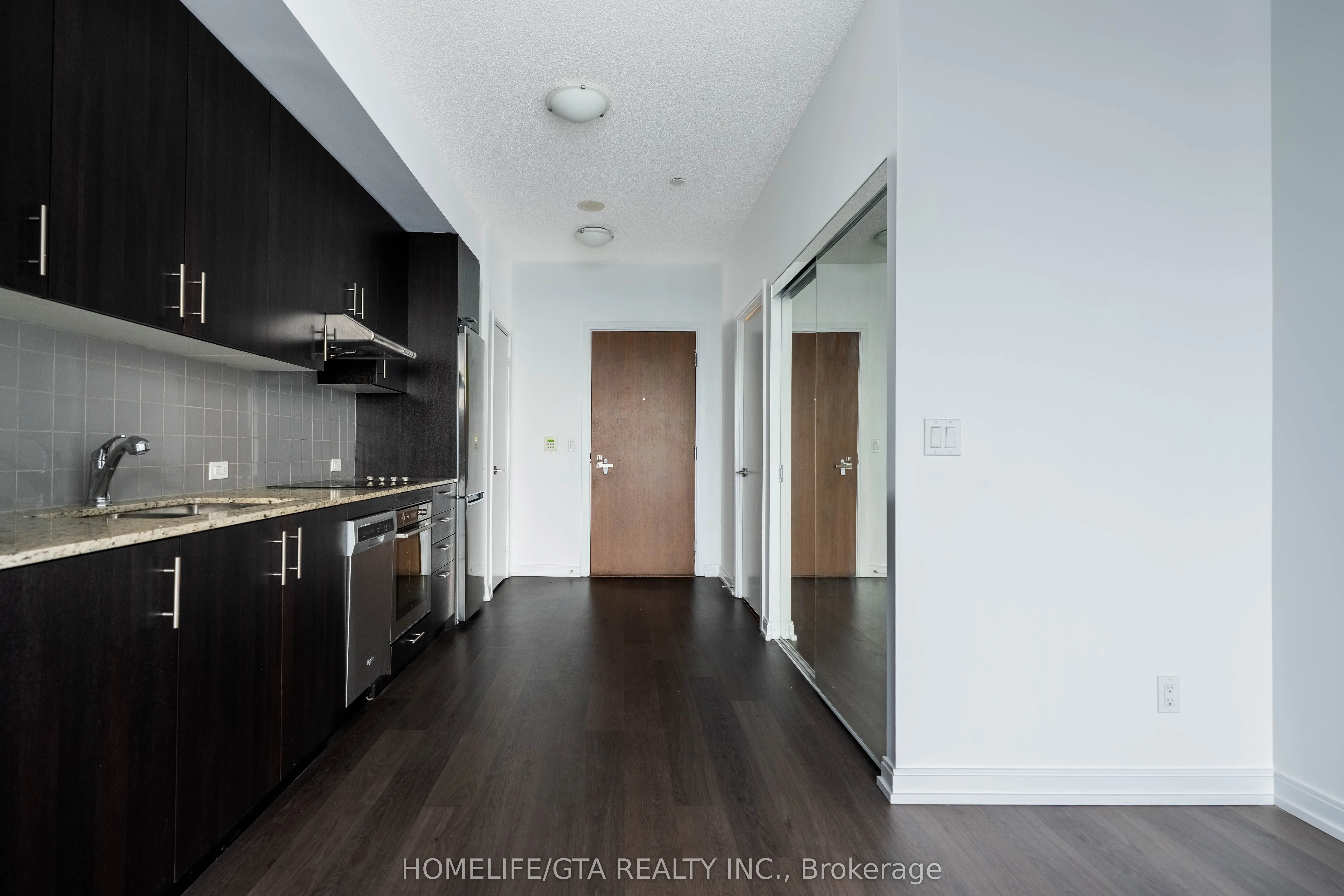 255 Village Green Square, #PH01