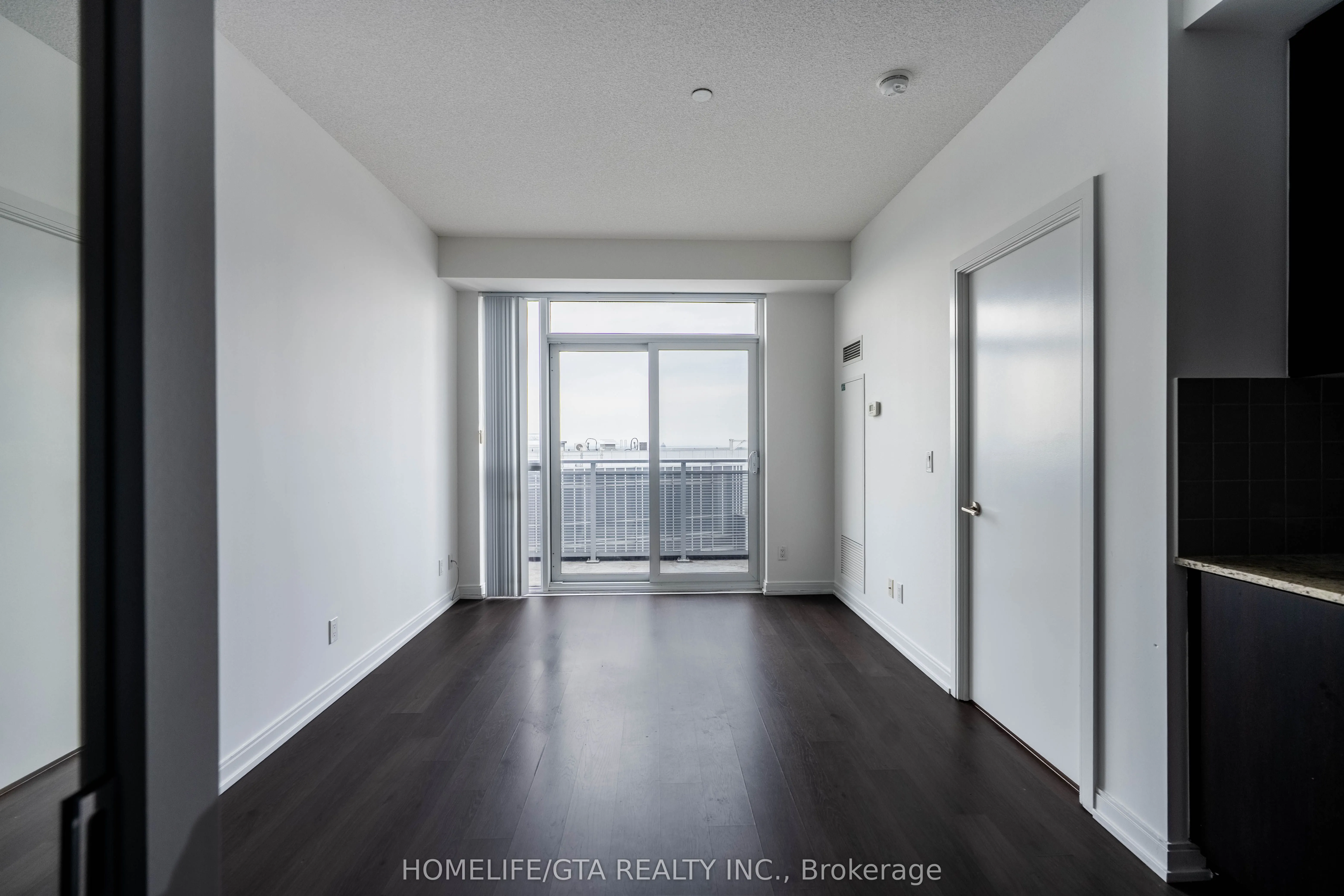 255 Village Green Square, #PH01