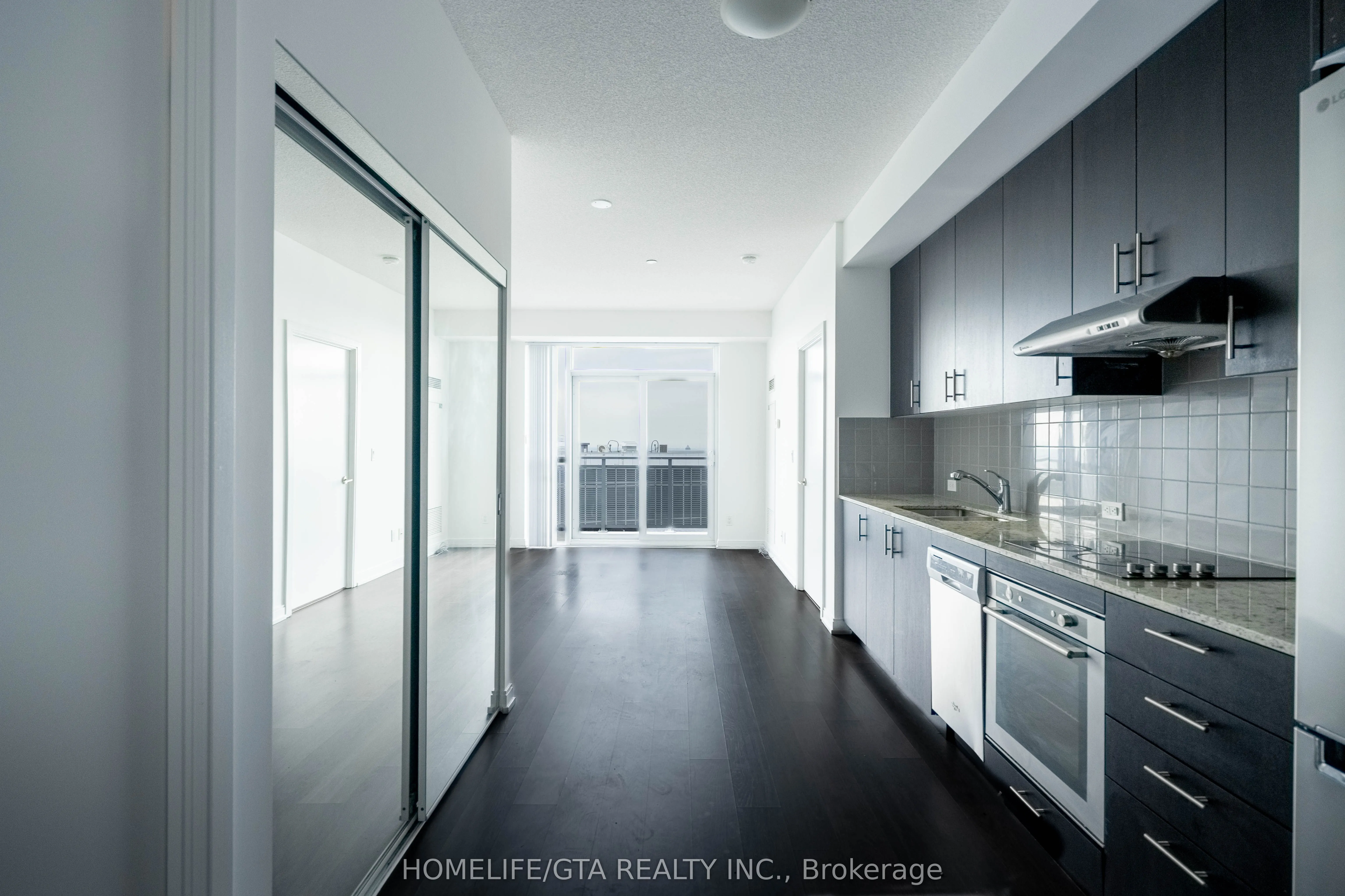 255 Village Green Square, #PH01