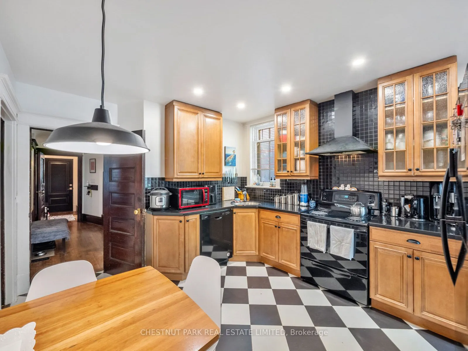 431 Broadview Avenue