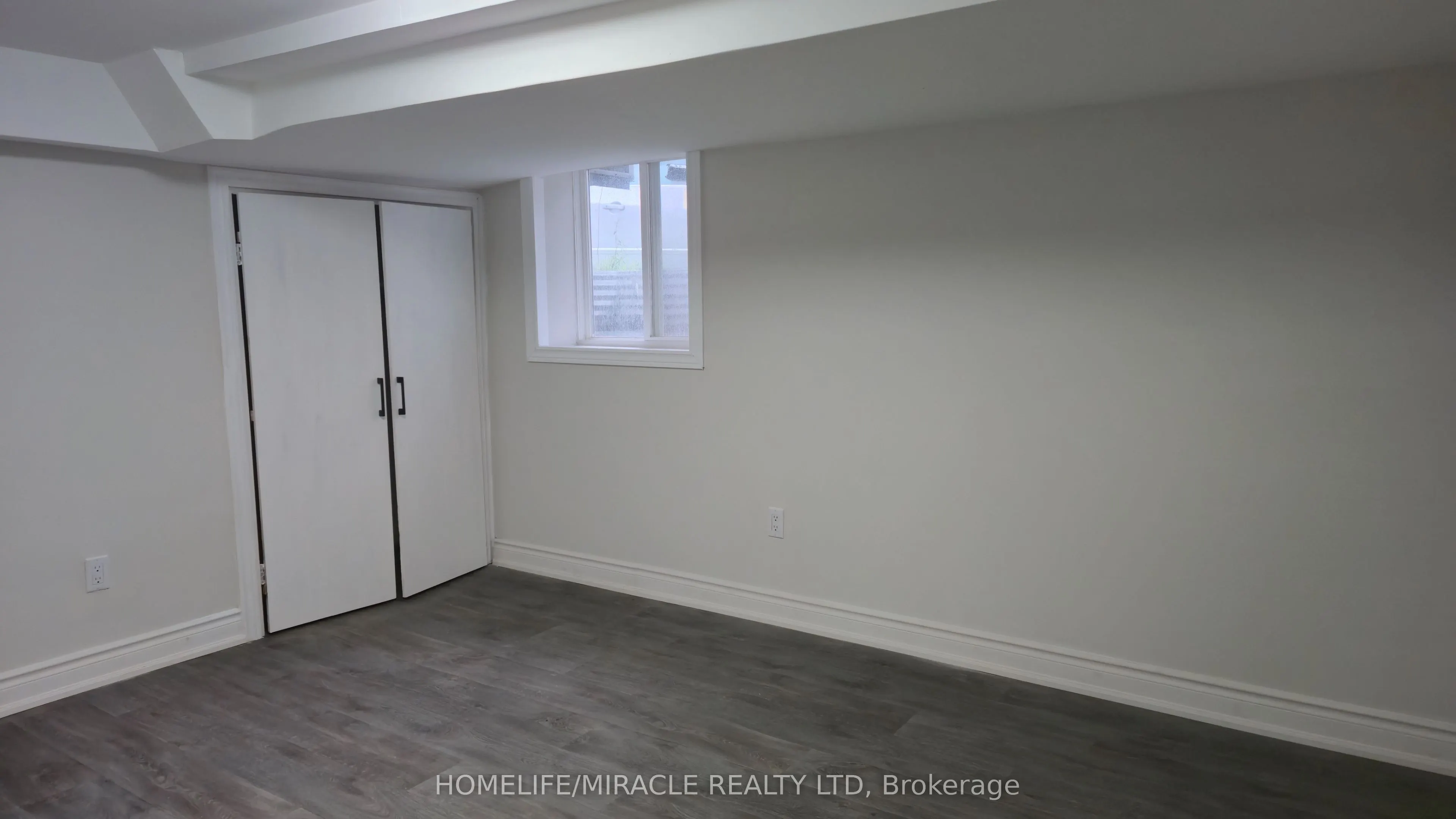 1281 King Street E, #Bsmt
