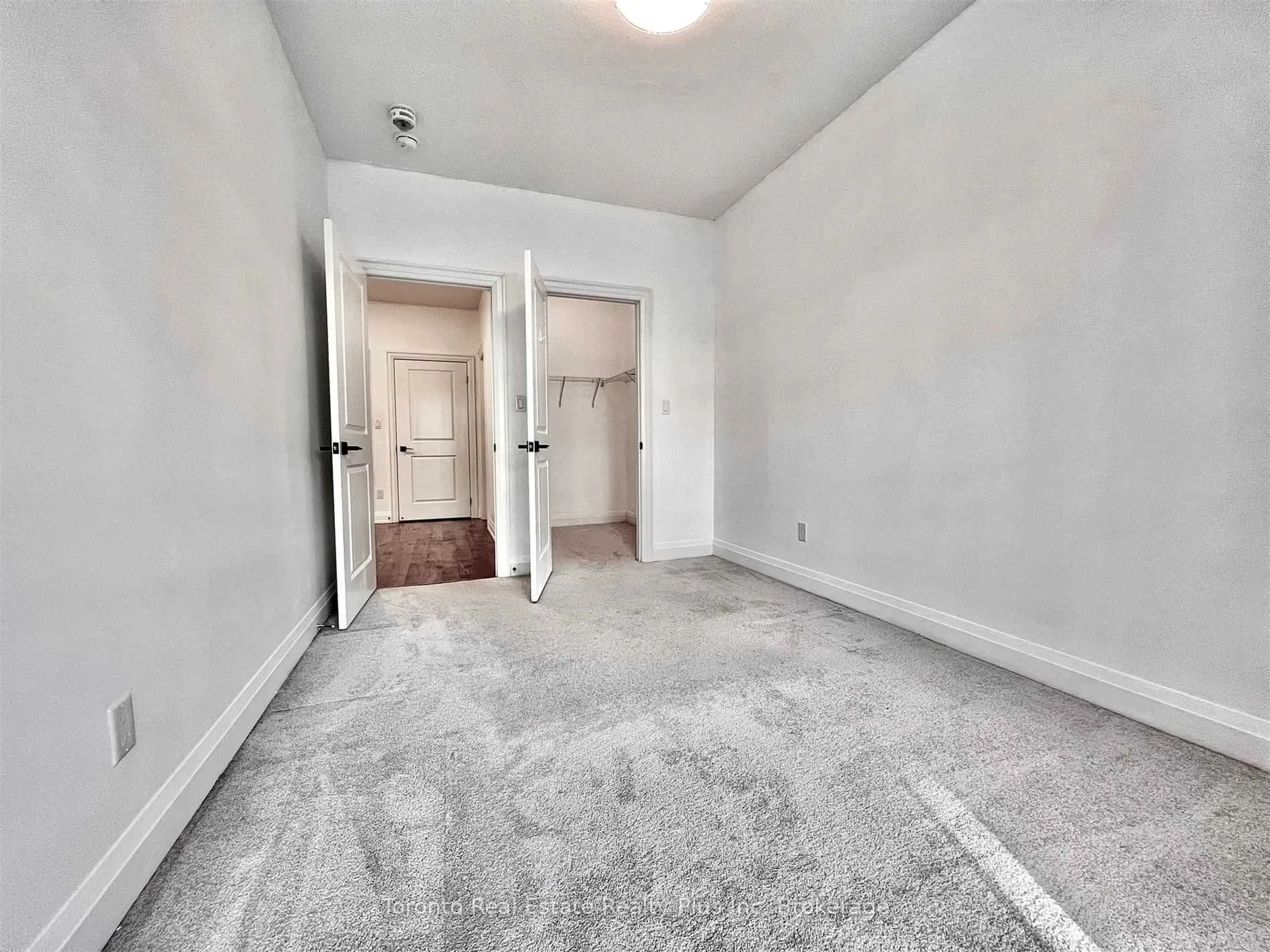 1060 St. Hildas Way, #3