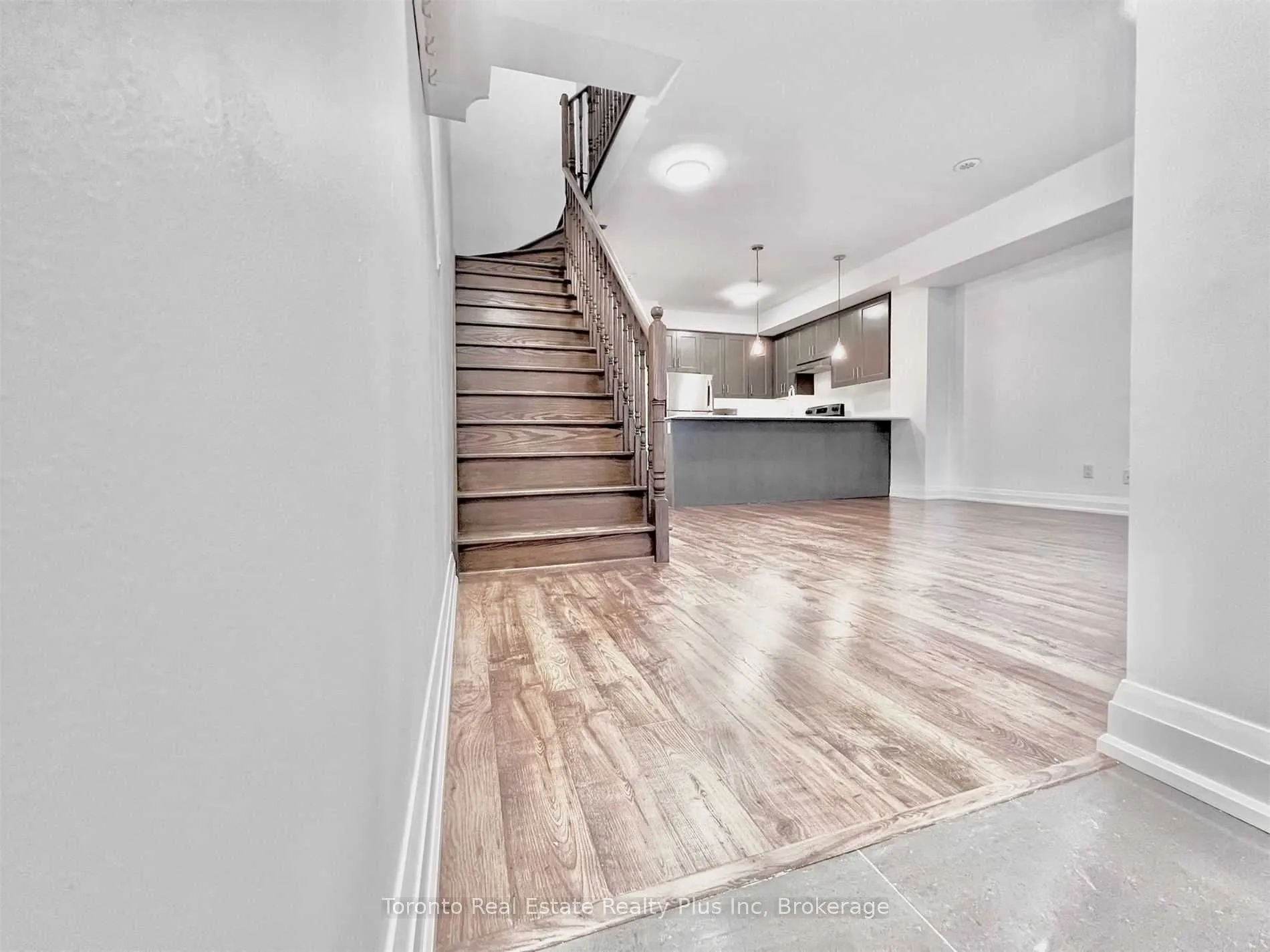 1060 St. Hildas Way, #3