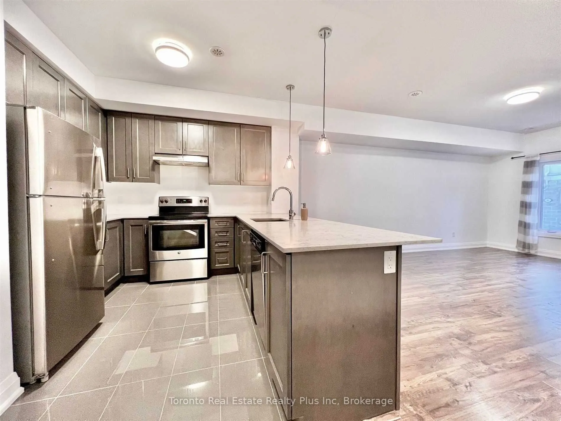 1060 St. Hildas Way, #3