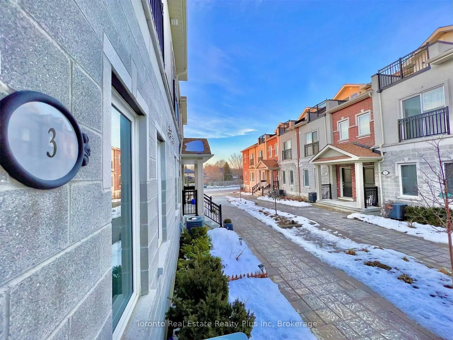 1060 St. Hildas Way, #3