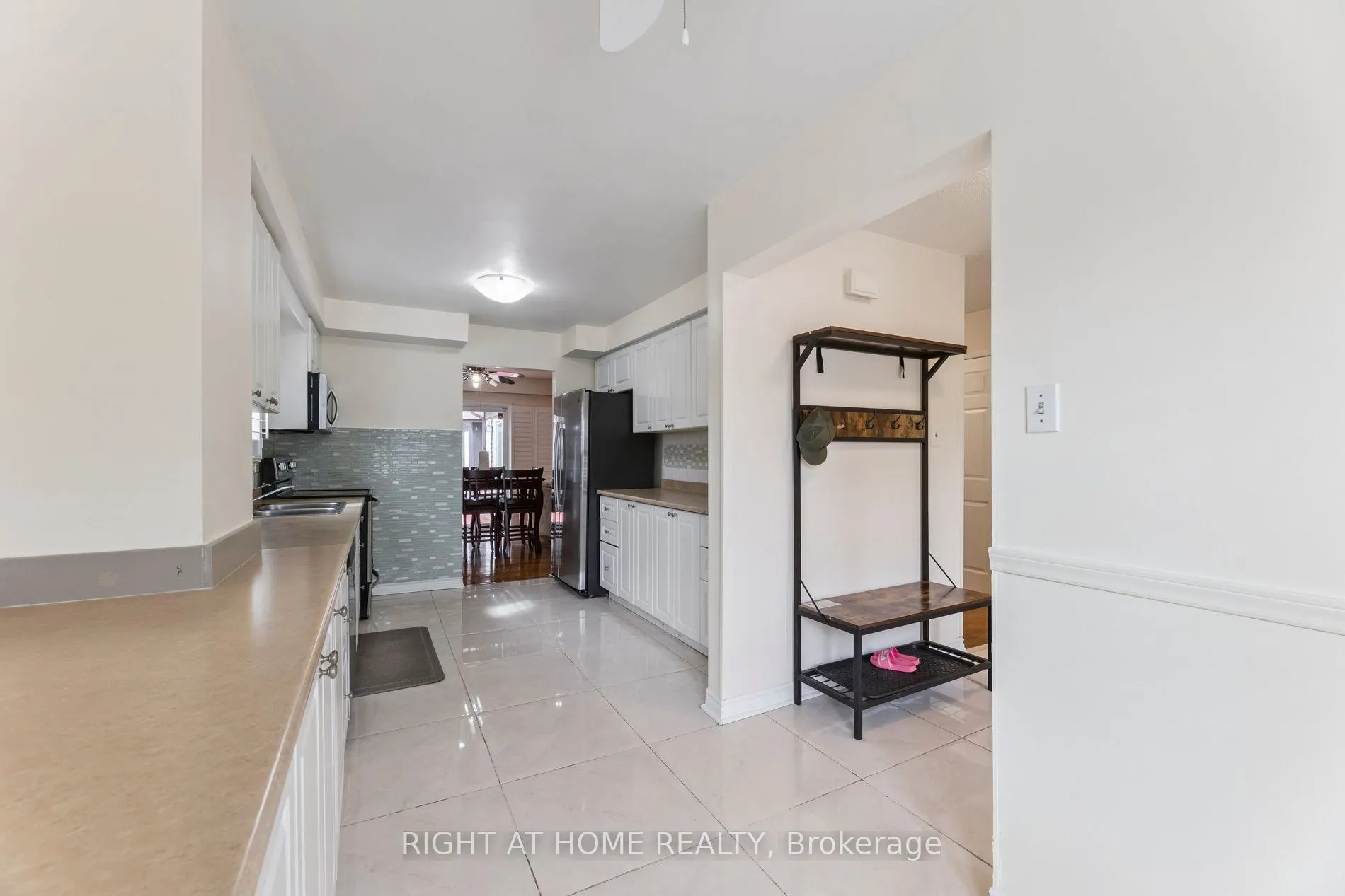 1518 Woodruff Crescent