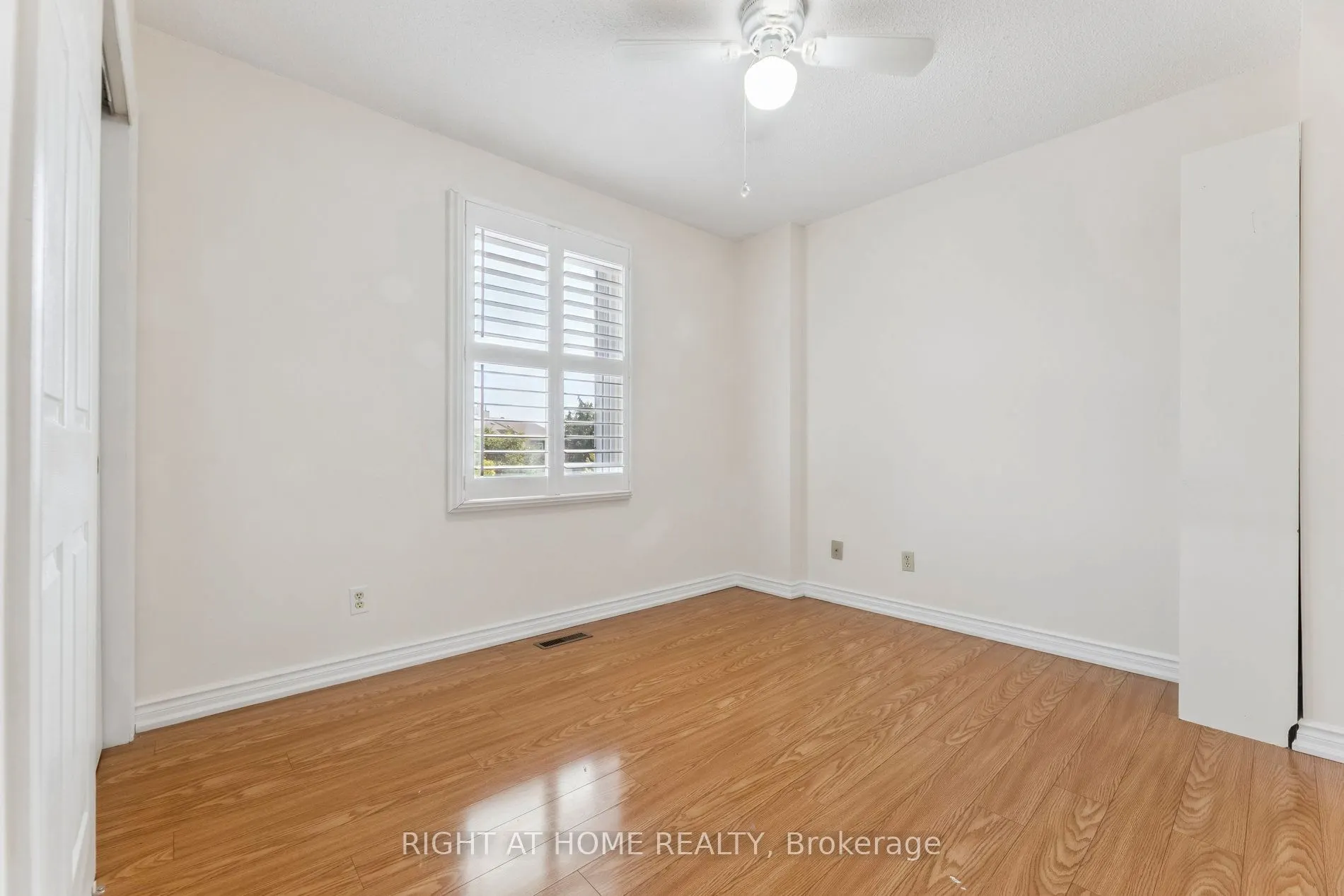 1518 Woodruff Crescent