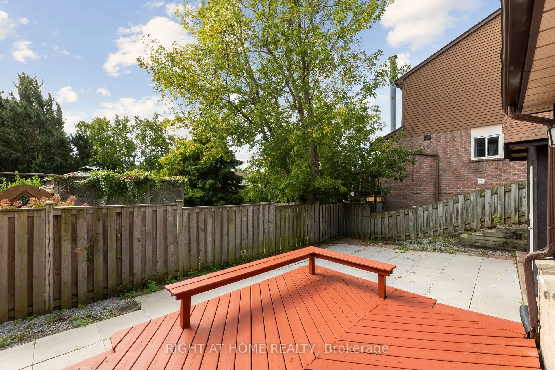 1518 Woodruff Crescent