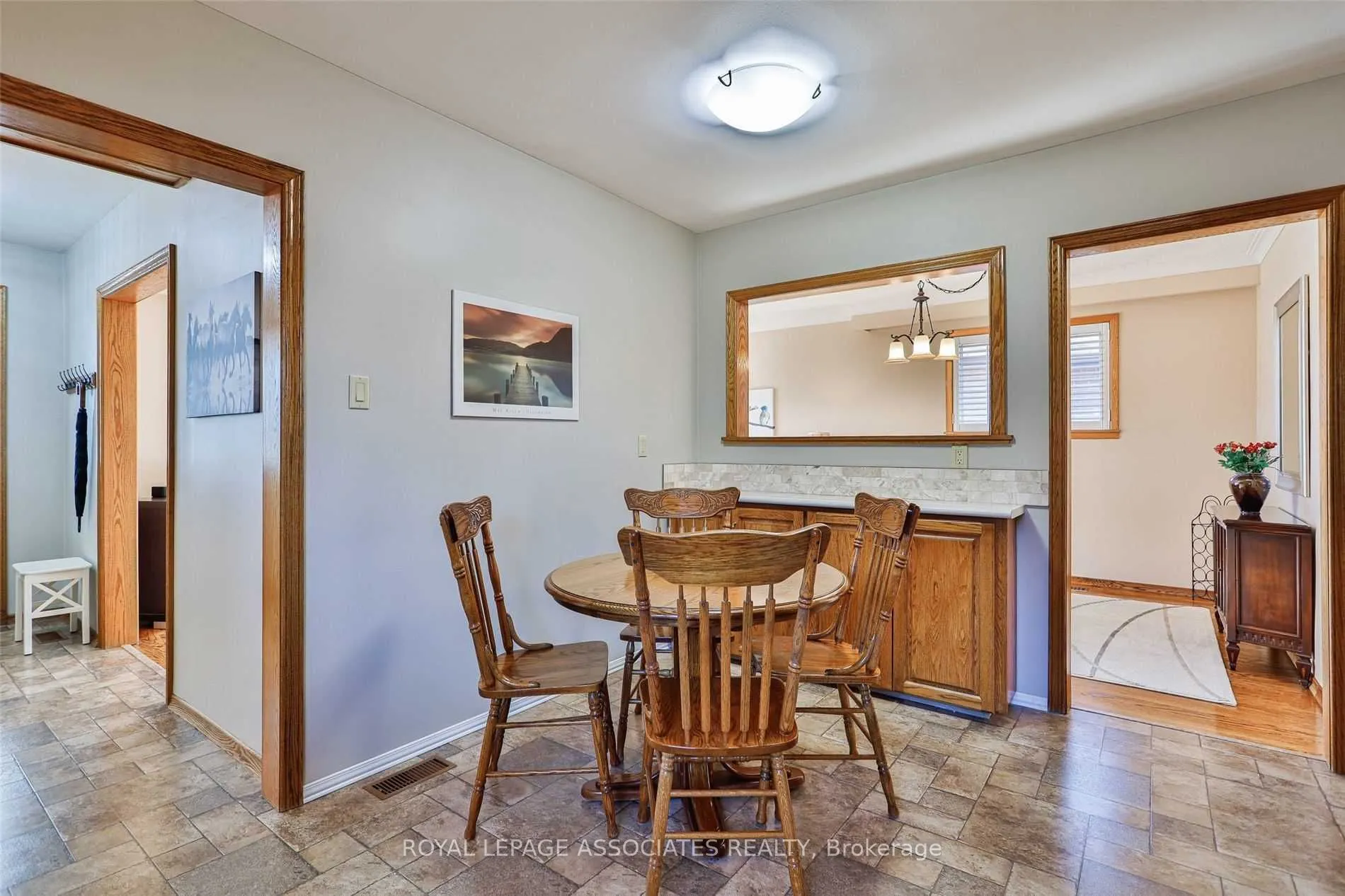 166 Lynnbrook Drive