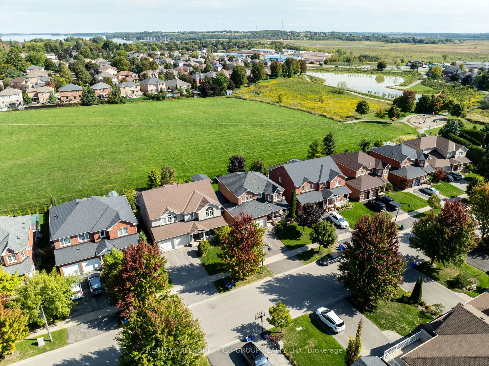 27 Robin Trail