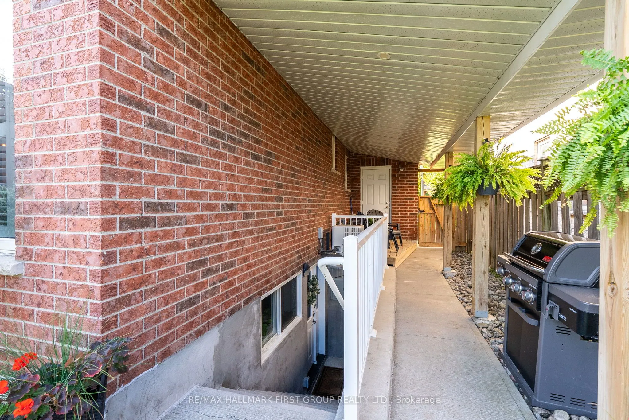 27 Robin Trail