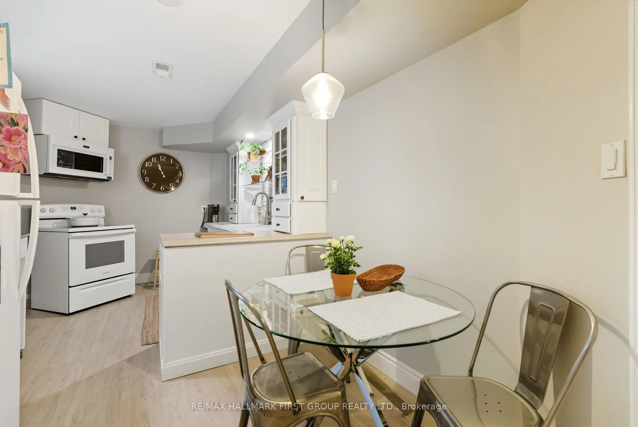 27 Robin Trail