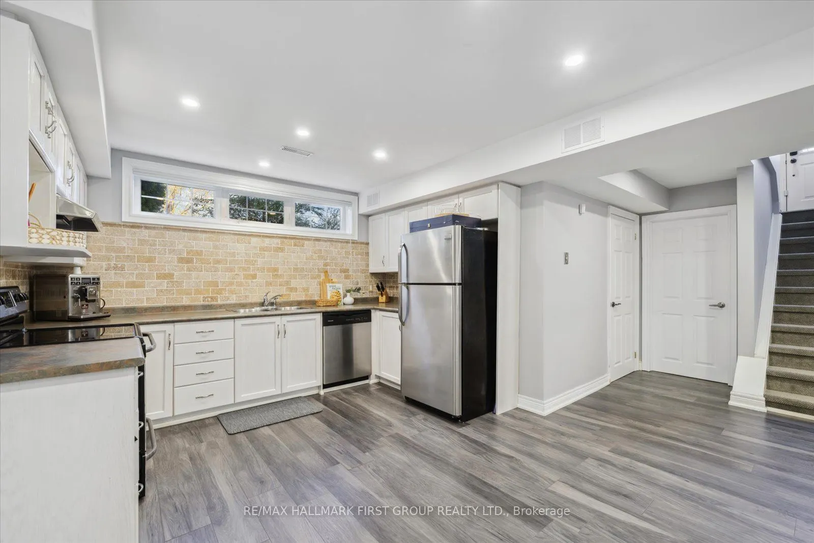 60 Brenda Crescent