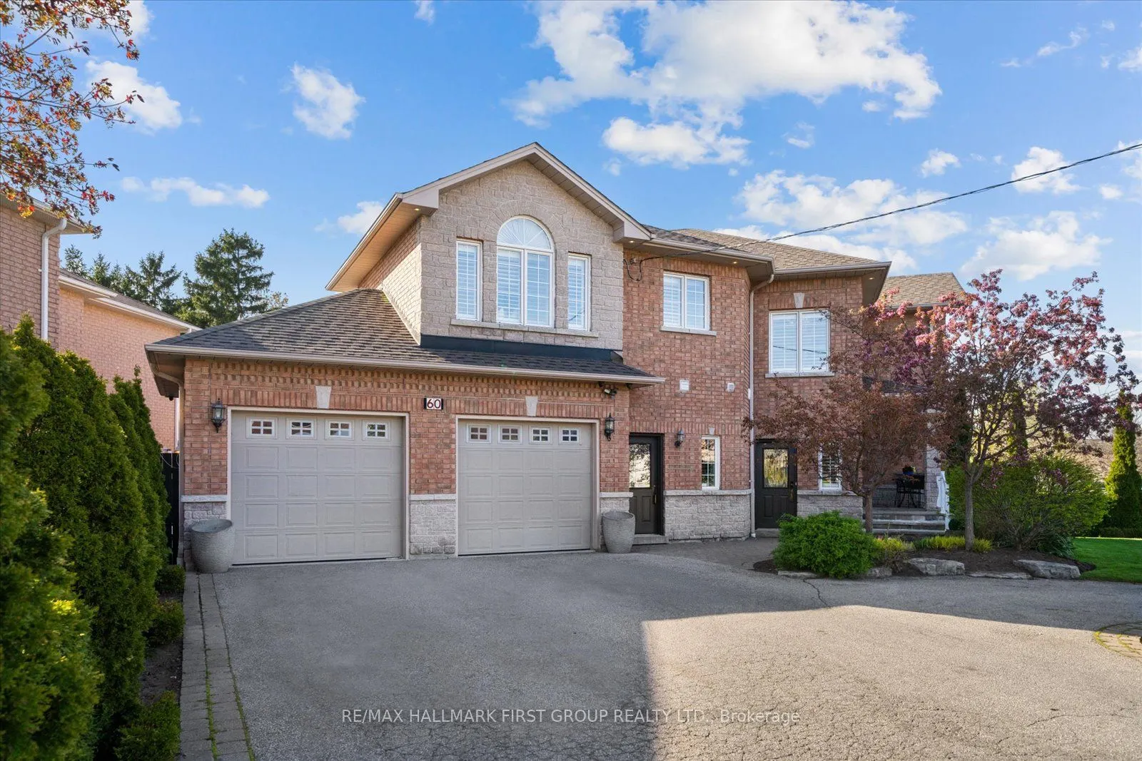 60 Brenda Crescent
