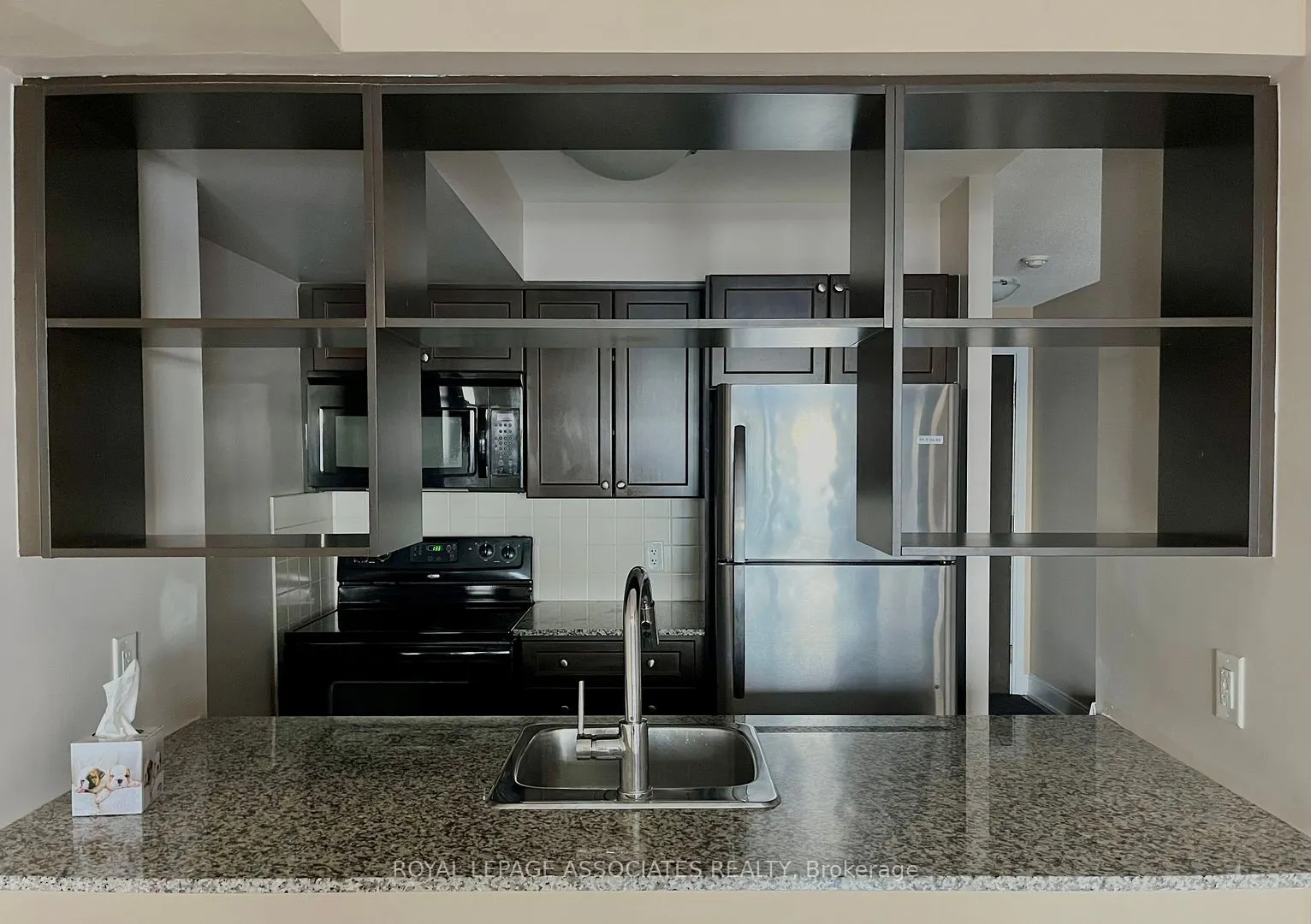 135 Village Green Square, #2621
