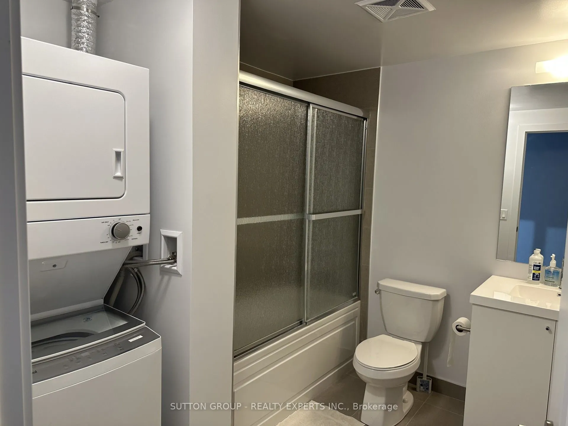 2550 Simcoe Street N