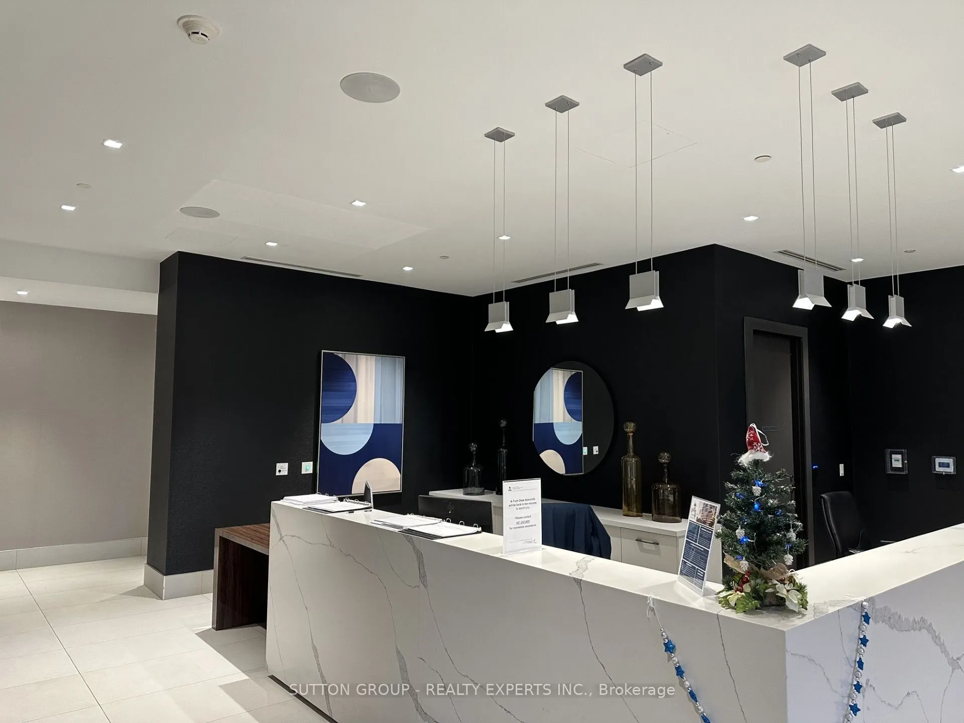 2550 Simcoe Street N