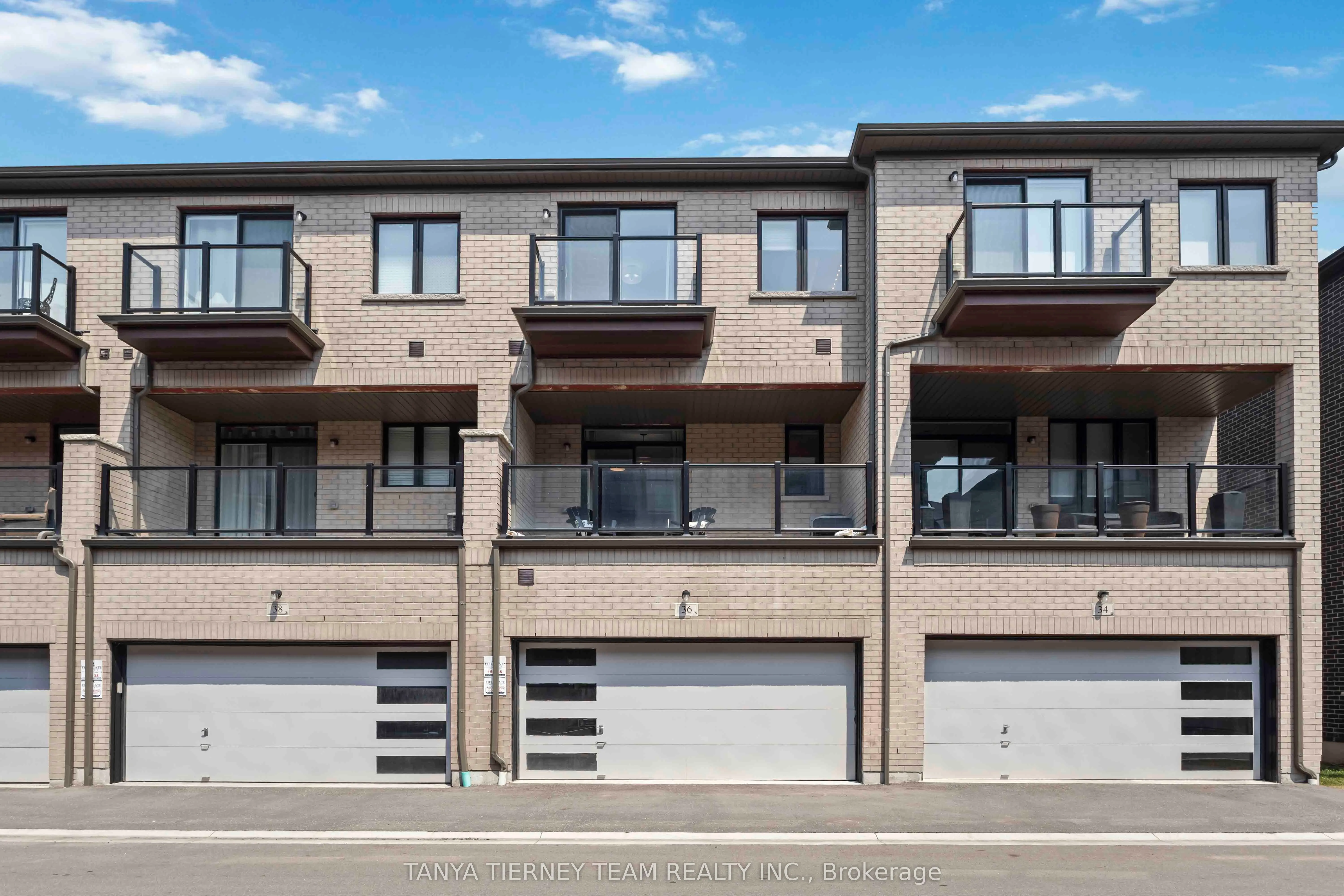 36 Dockside Way