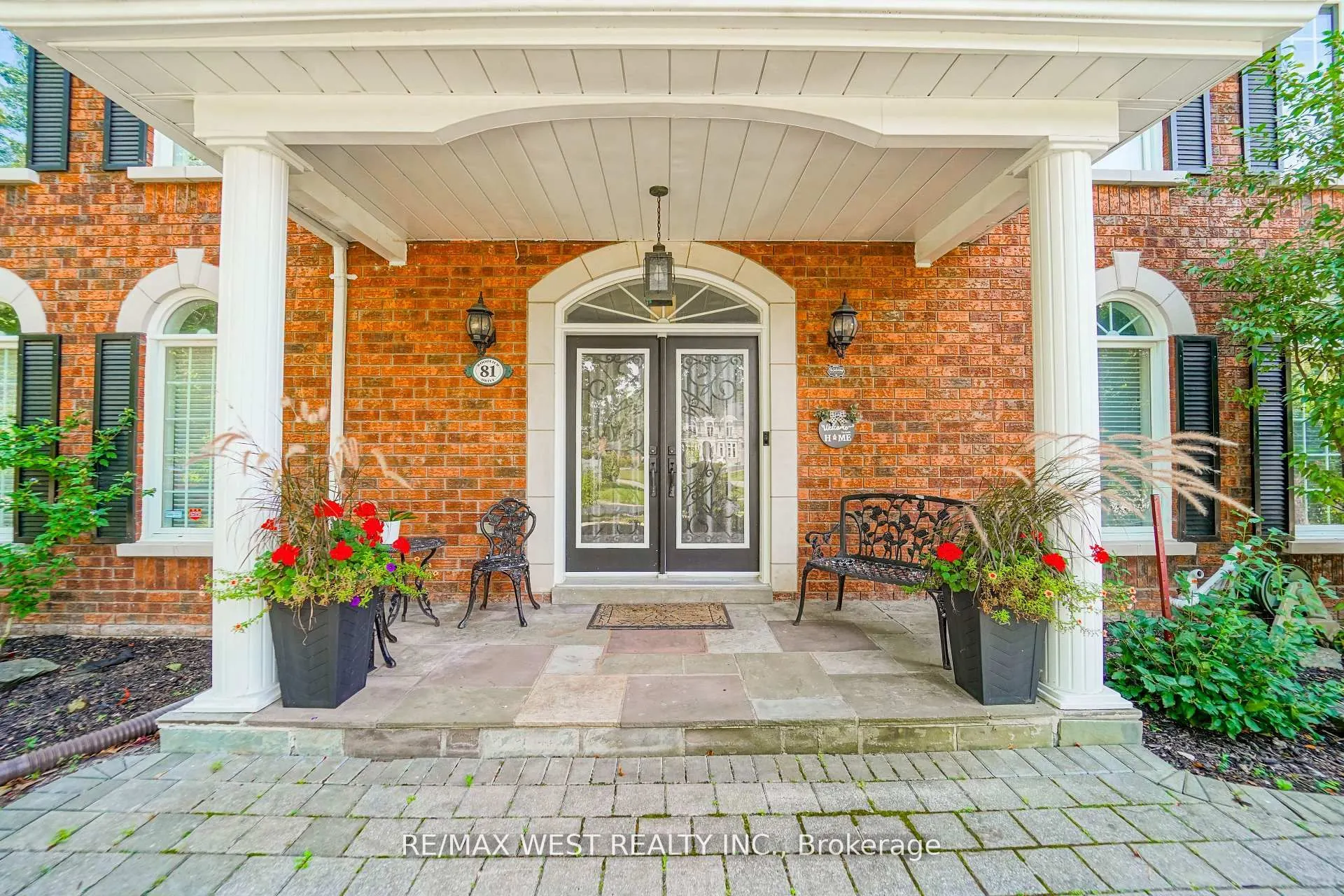 81 Woodview Drive