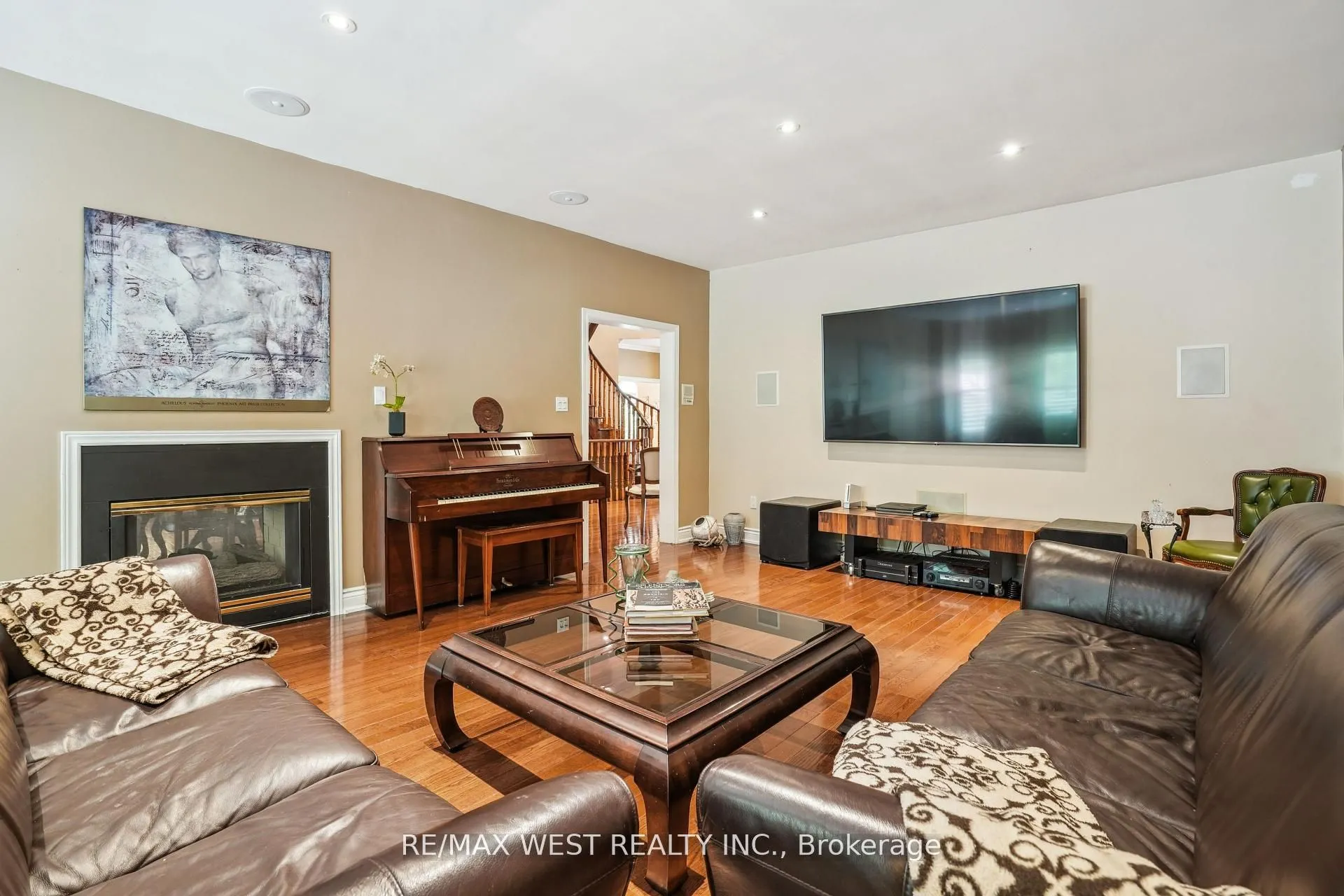 81 Woodview Drive