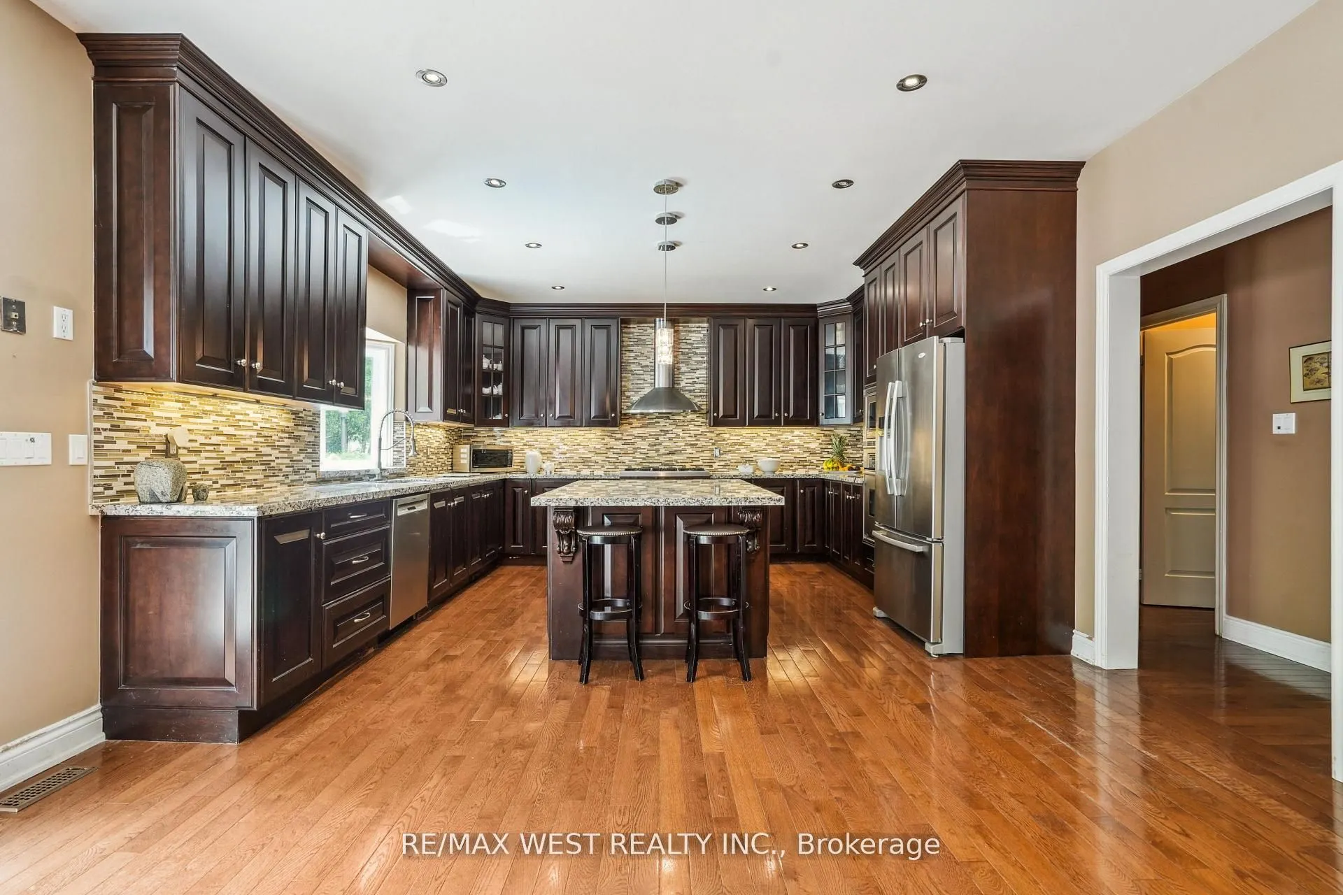 81 Woodview Drive