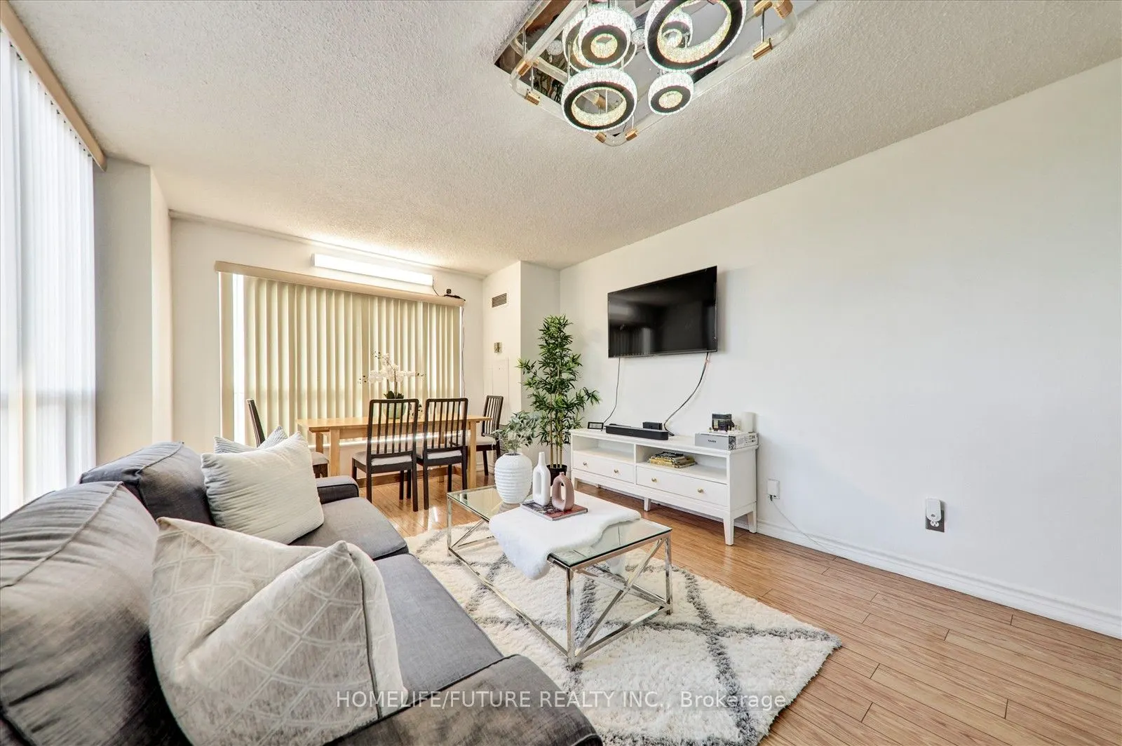 2550 Lawrence Avenue E, #410