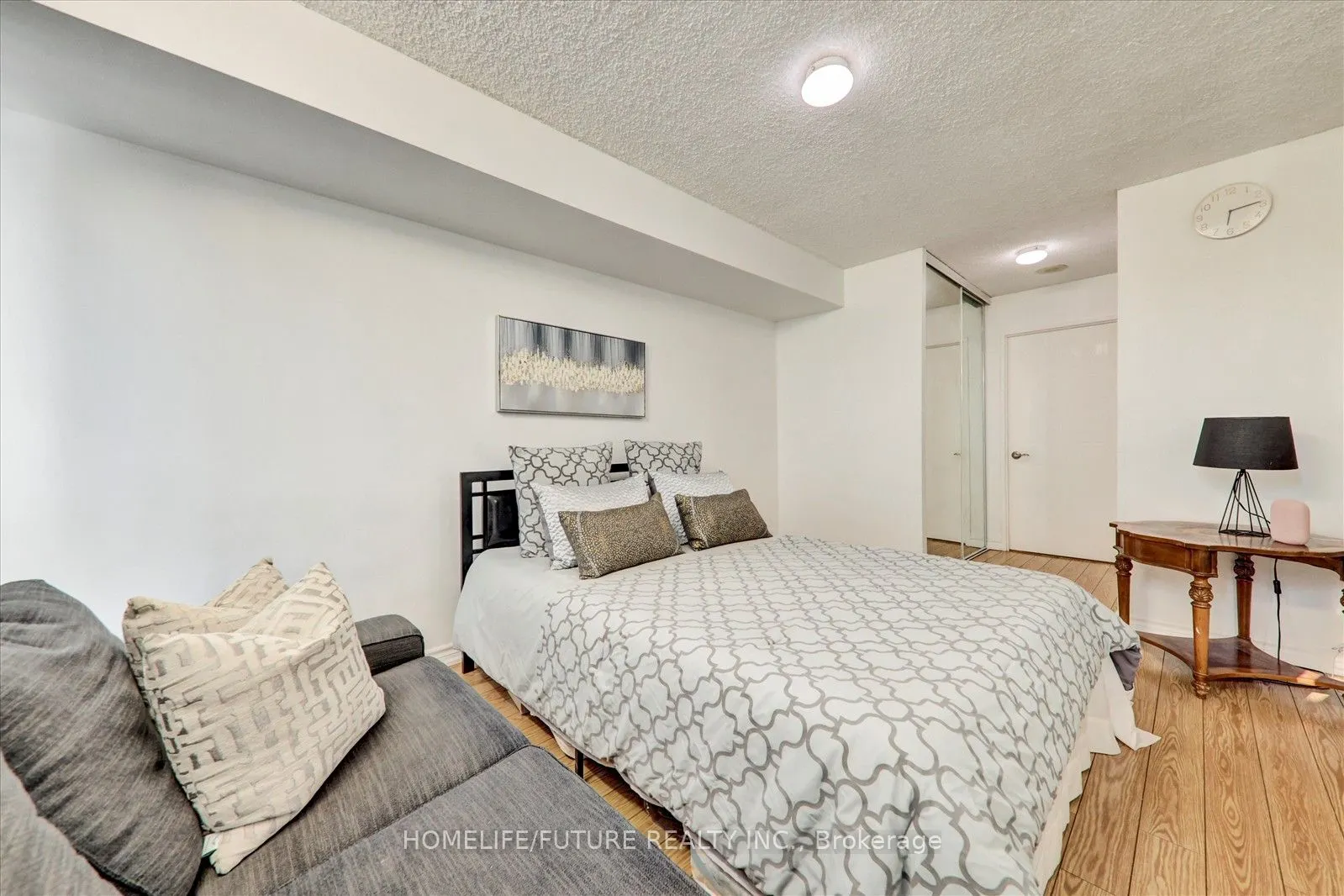 2550 Lawrence Avenue E, #410